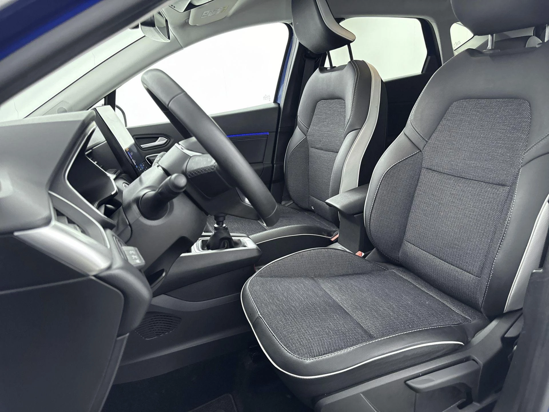 Renault-Captur-image-19