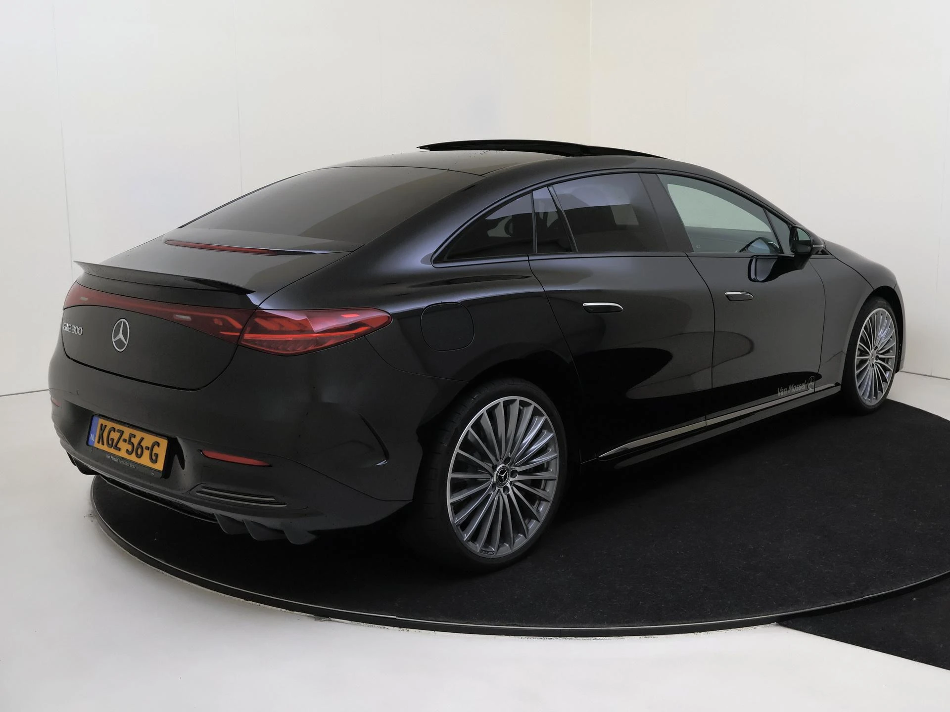 Mercedes-Benz Eqe