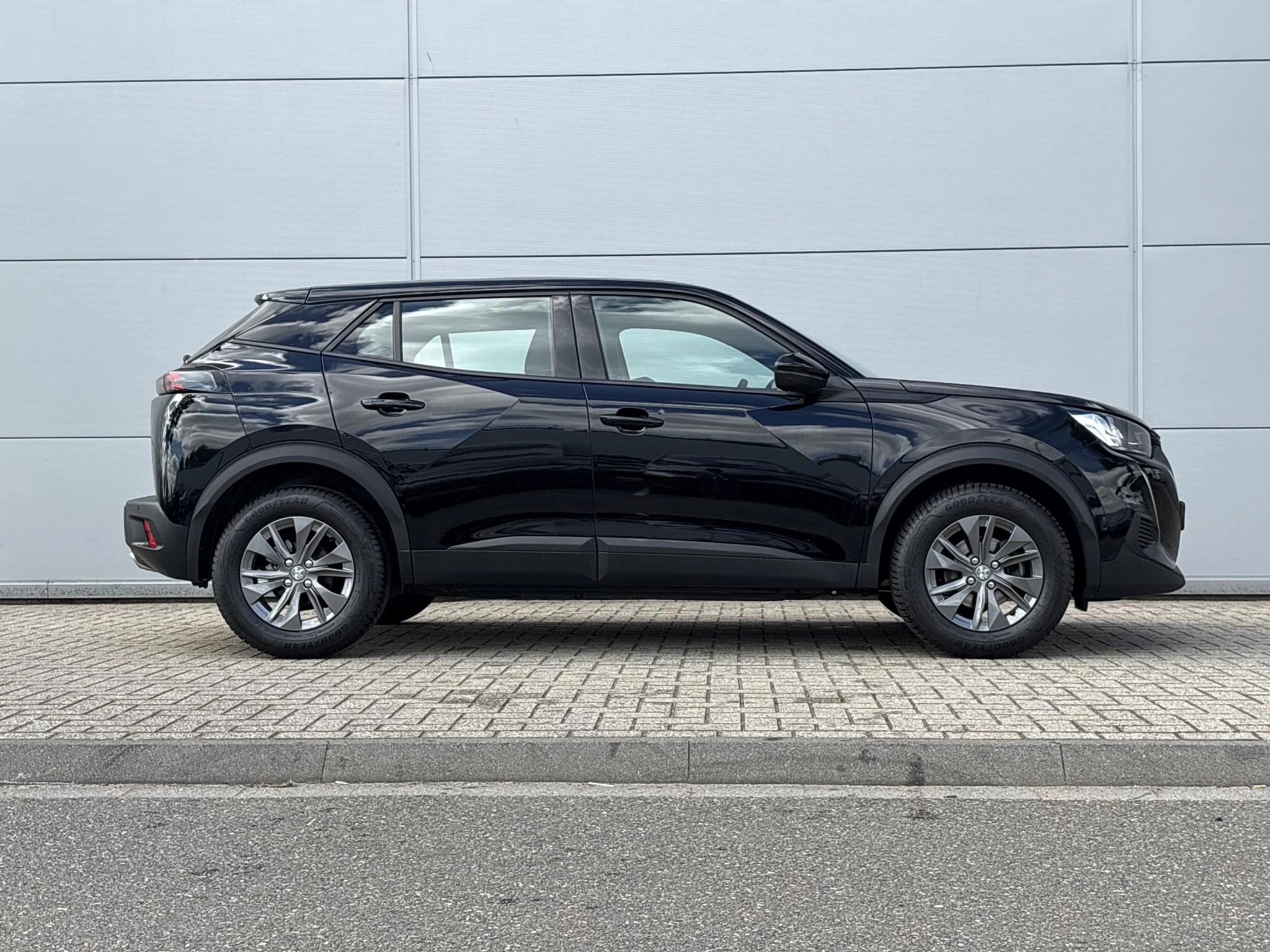 Peugeot 2008 1.2 PureTech Active Pack