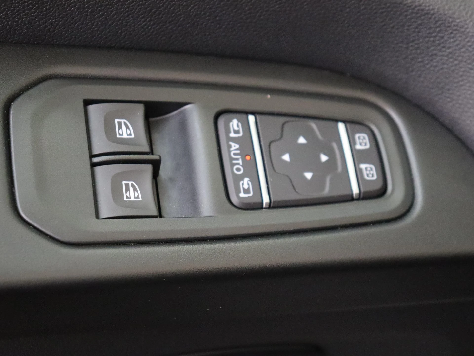 Renault-Trafic-image-21