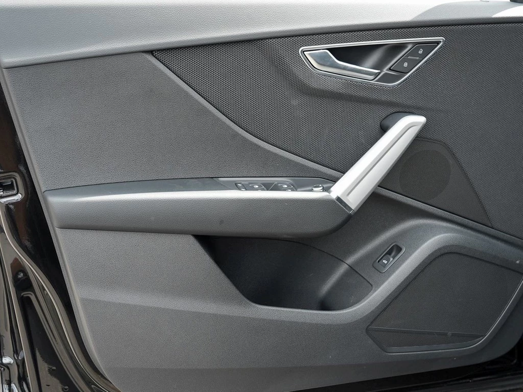 Audi Q2 30 TFSI advanced Kamera AHK GRA GWF