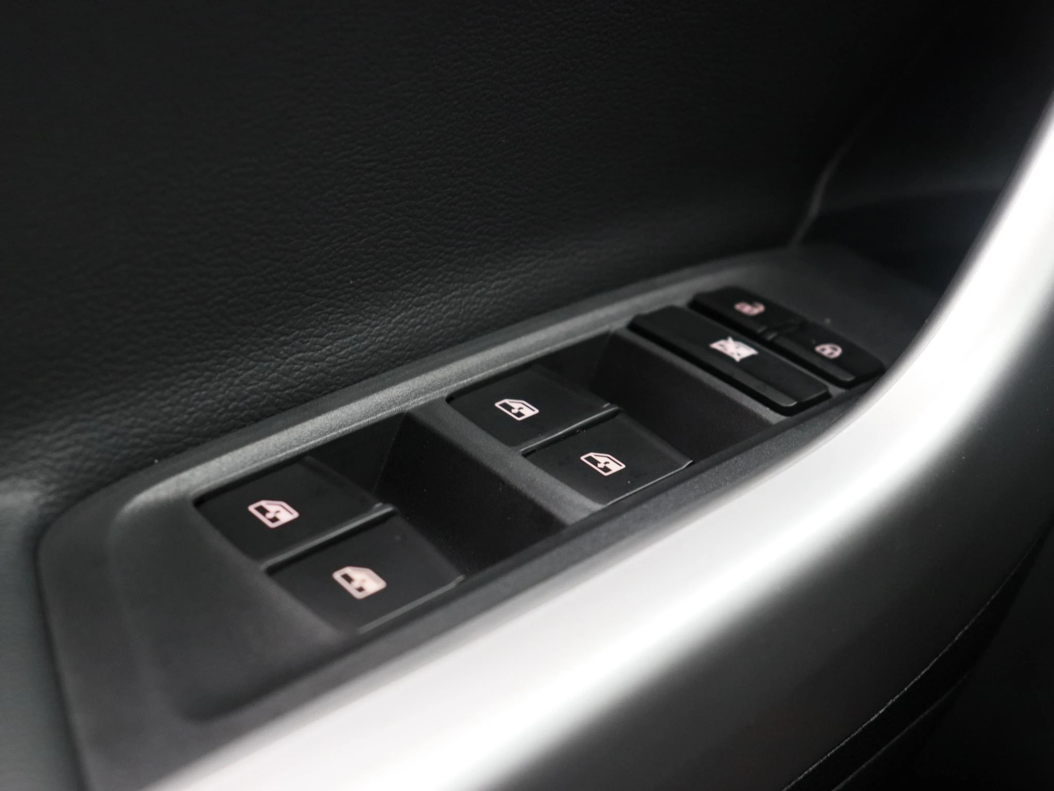 Maxus-T90 EV-image-41