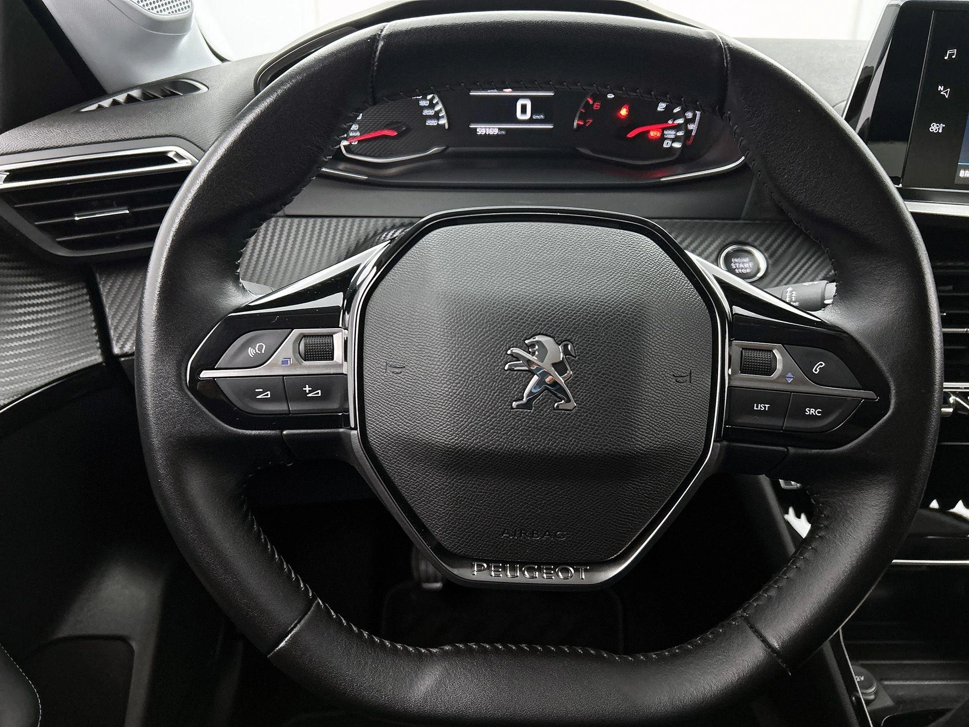 Peugeot-208-image-30
