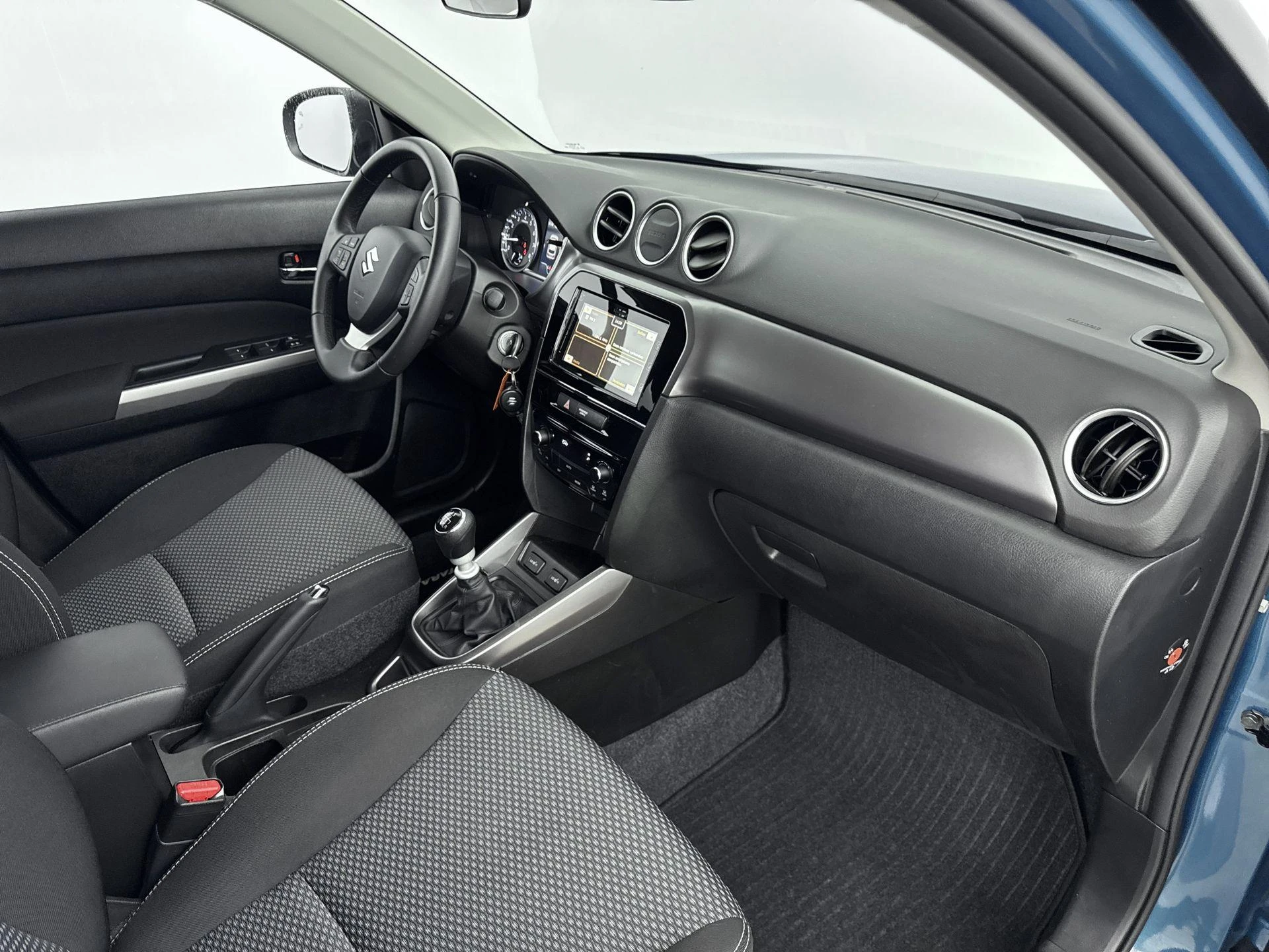 Suzuki-Vitara-image-14