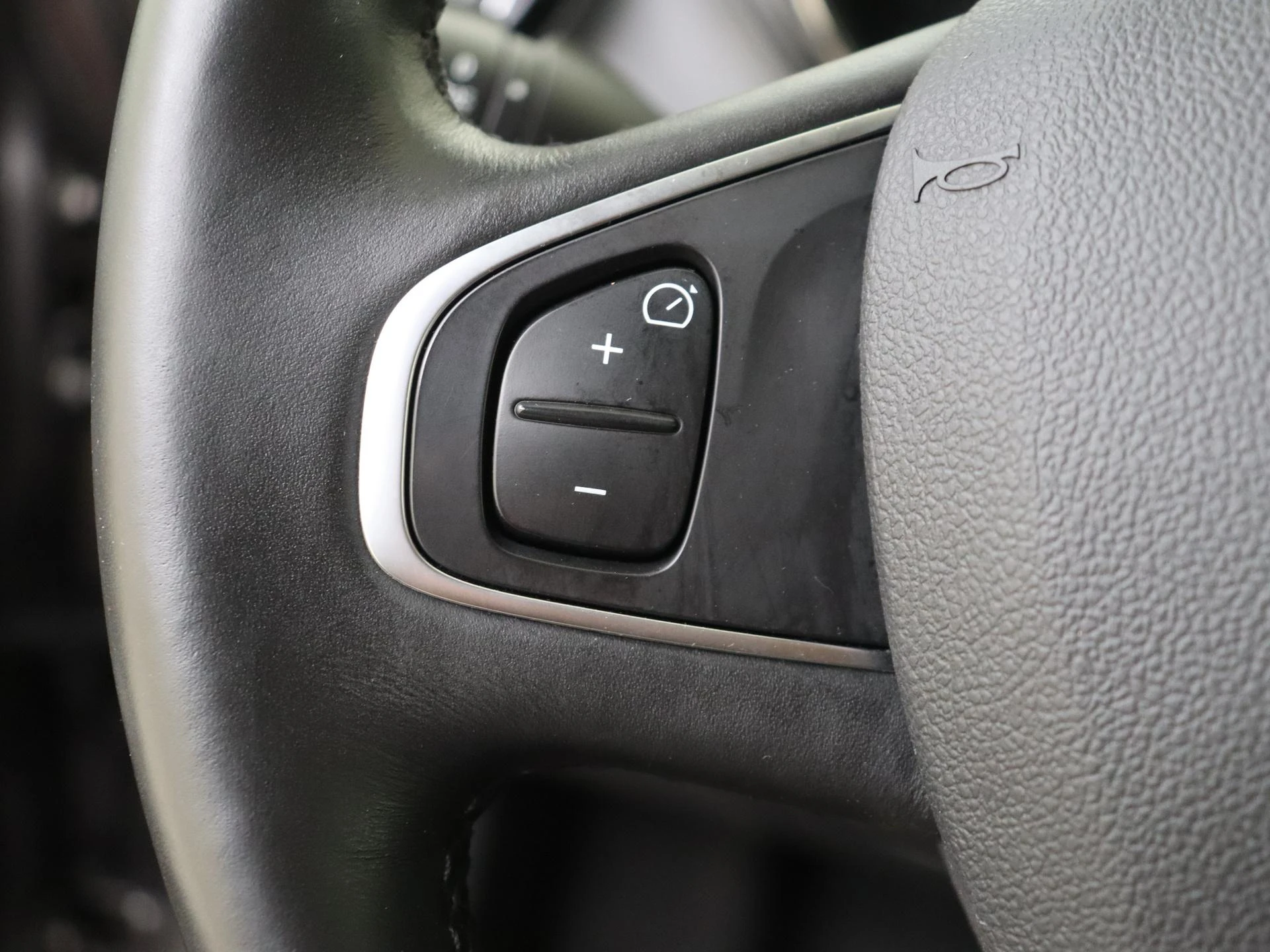 Renault-Captur-image-11