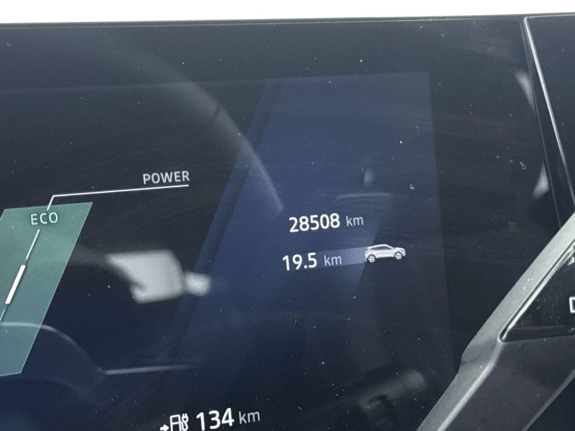 Renault-Megane E-Tech-image-8