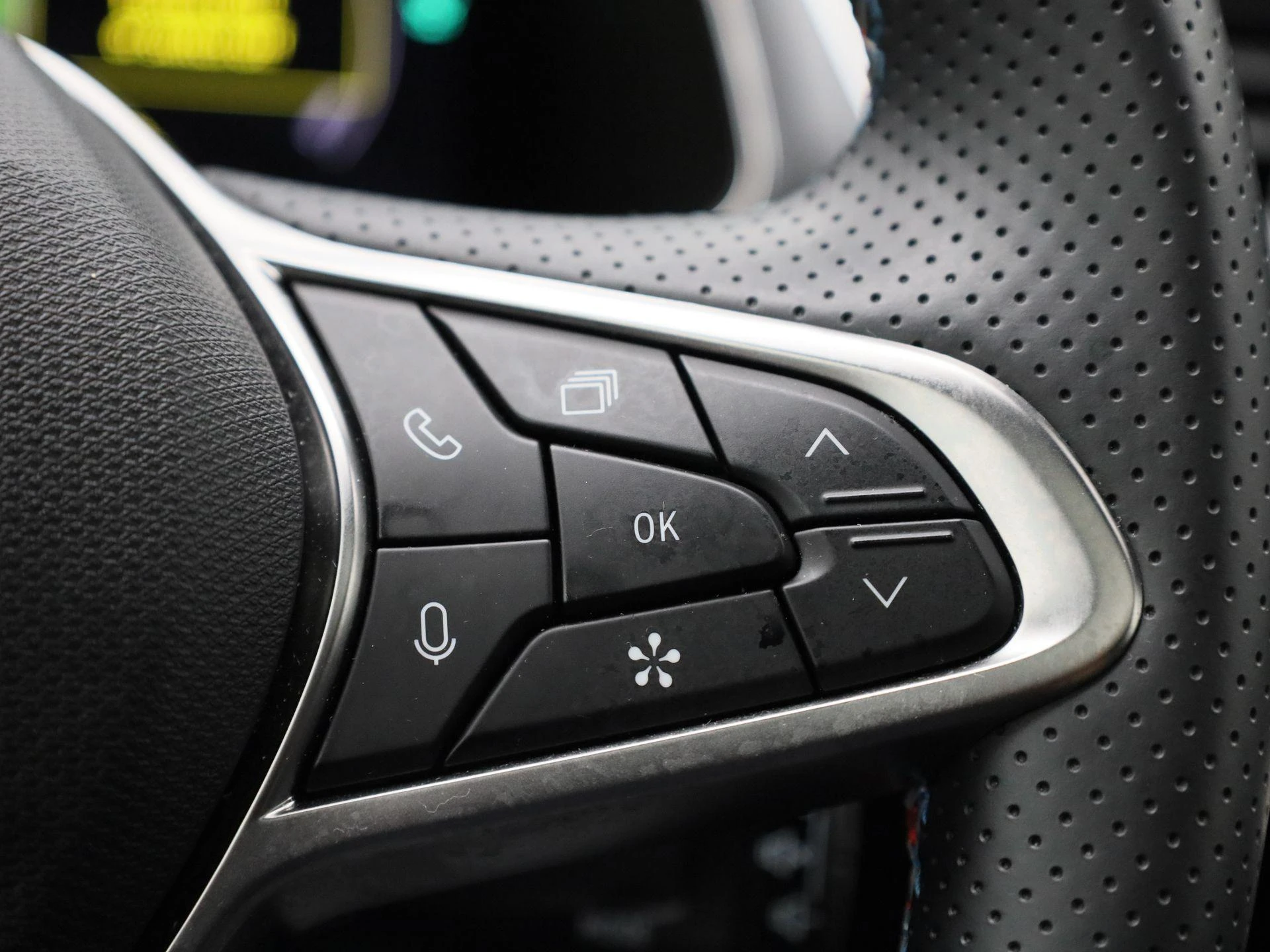 Renault-Captur-image-22