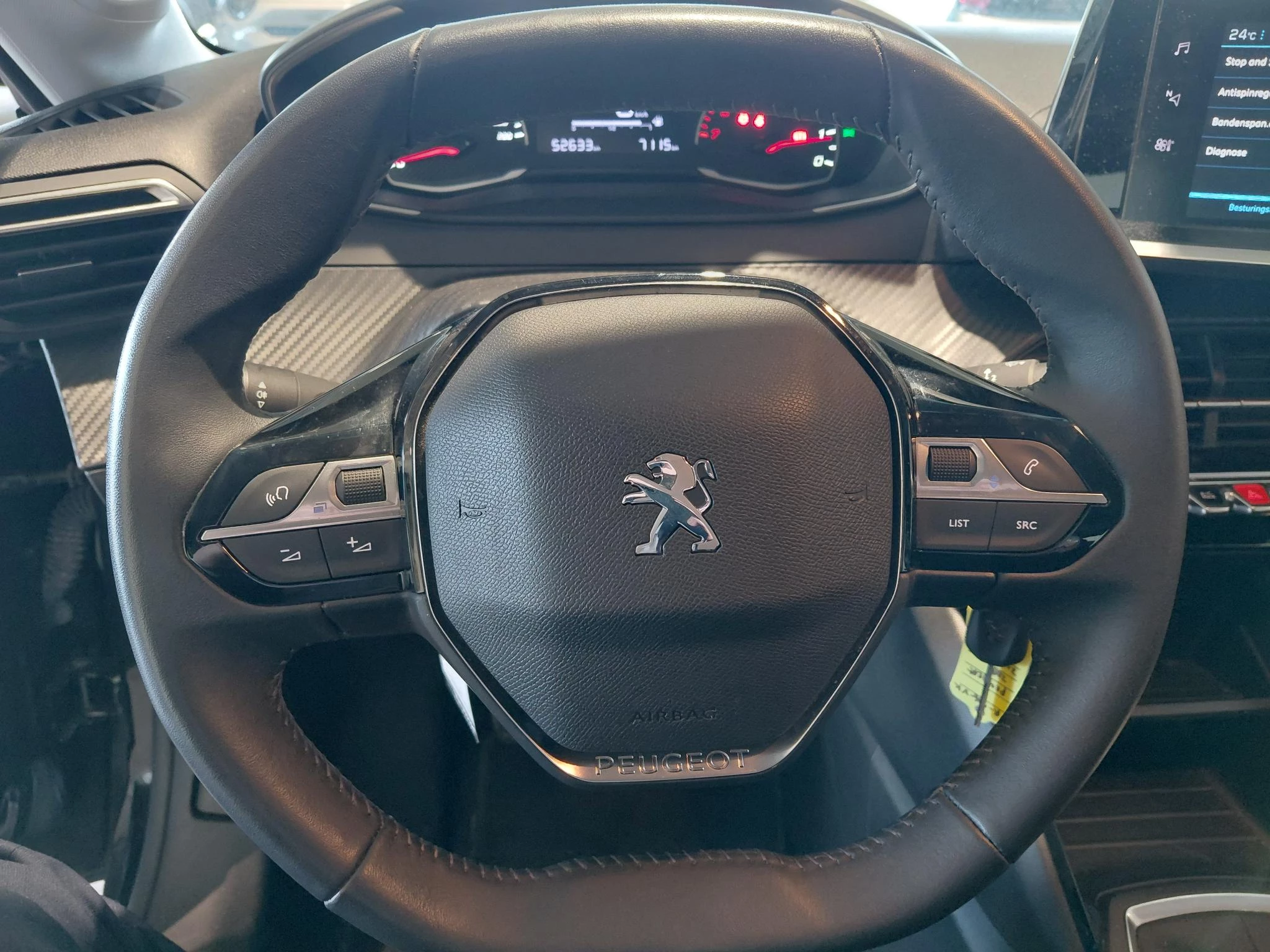 Peugeot-208-image-9