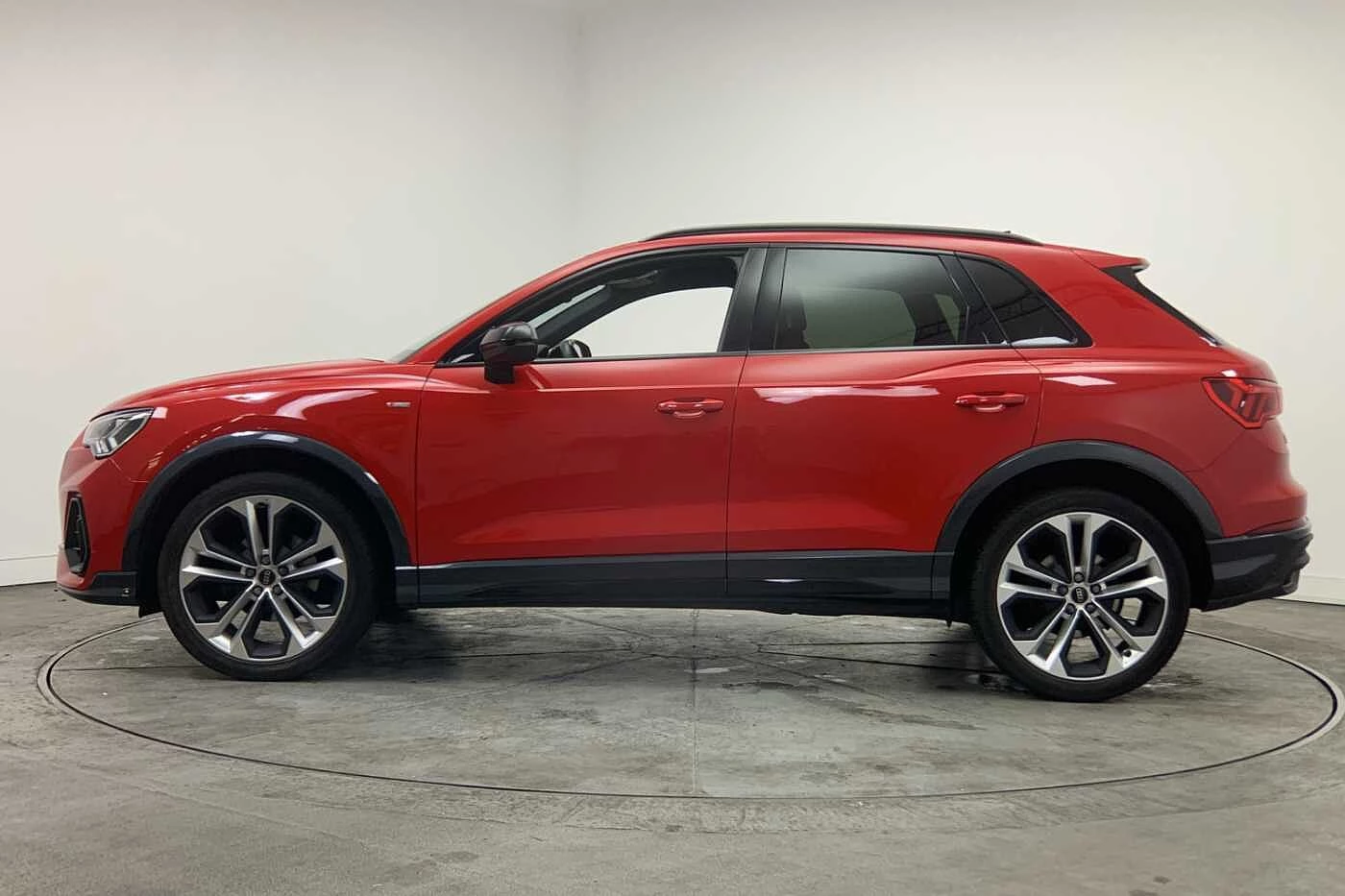 Audi-Q3-image-3