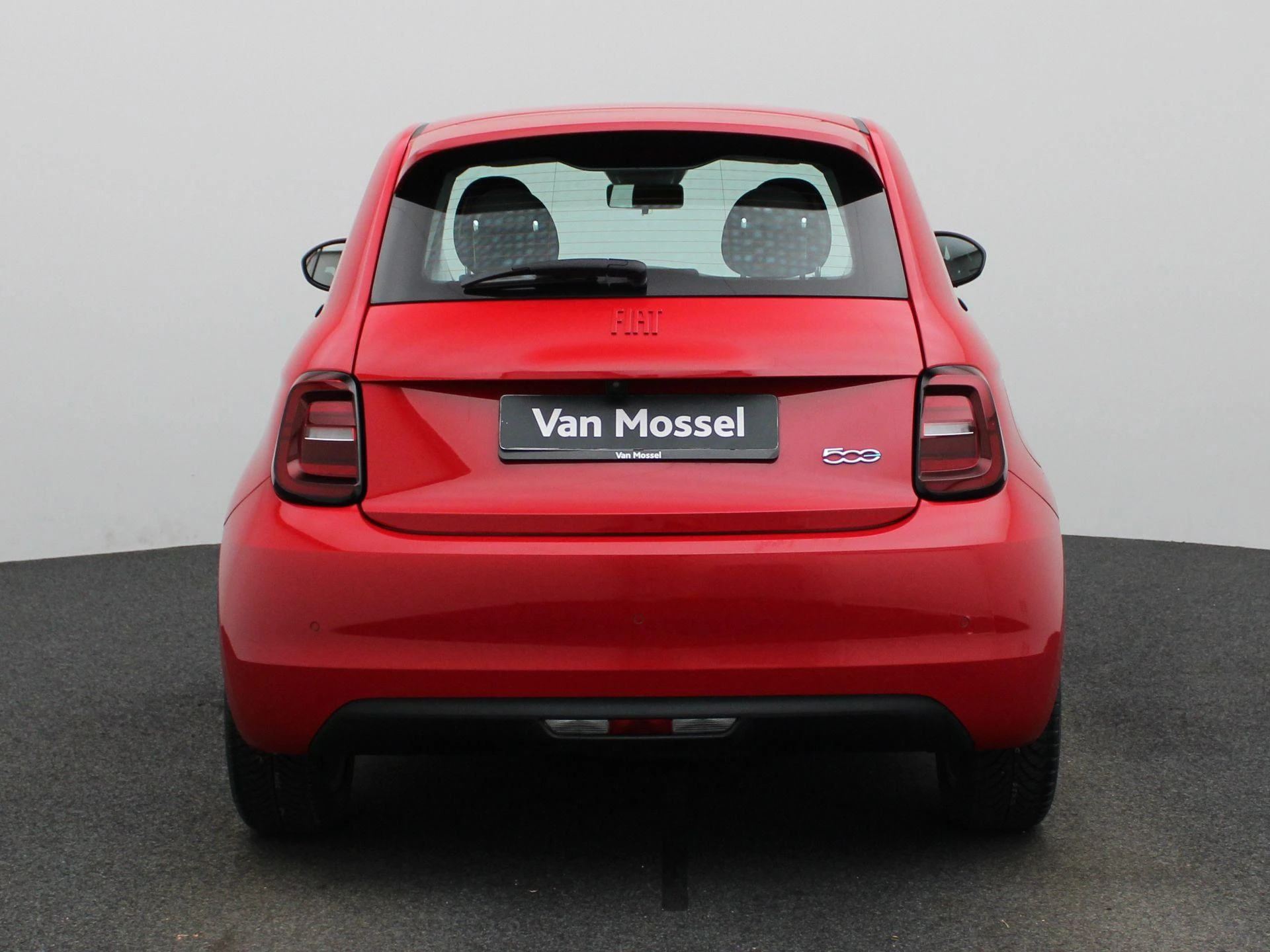 Fiat-500e-image-4