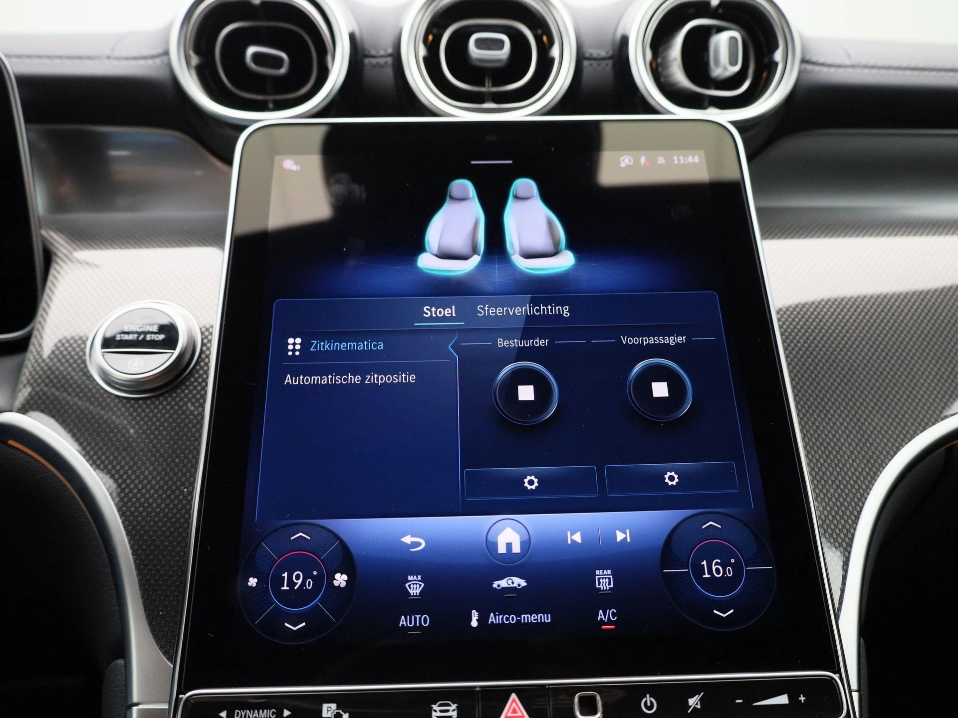 Mercedes-Benz-GLC-image-24