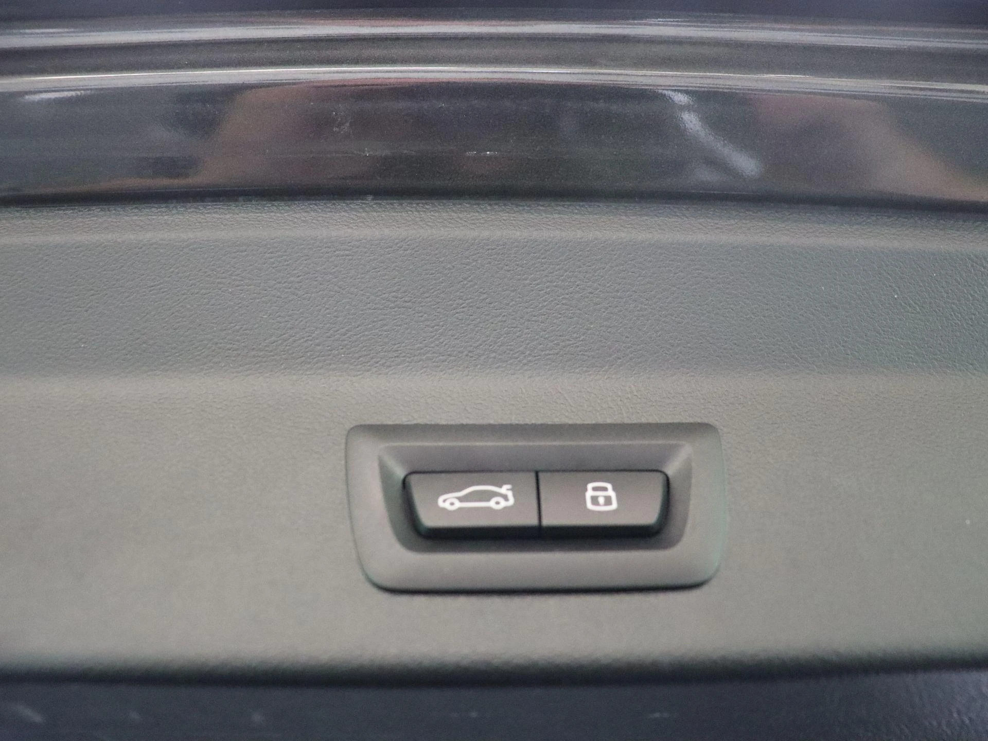 BMW-iX3-image-24