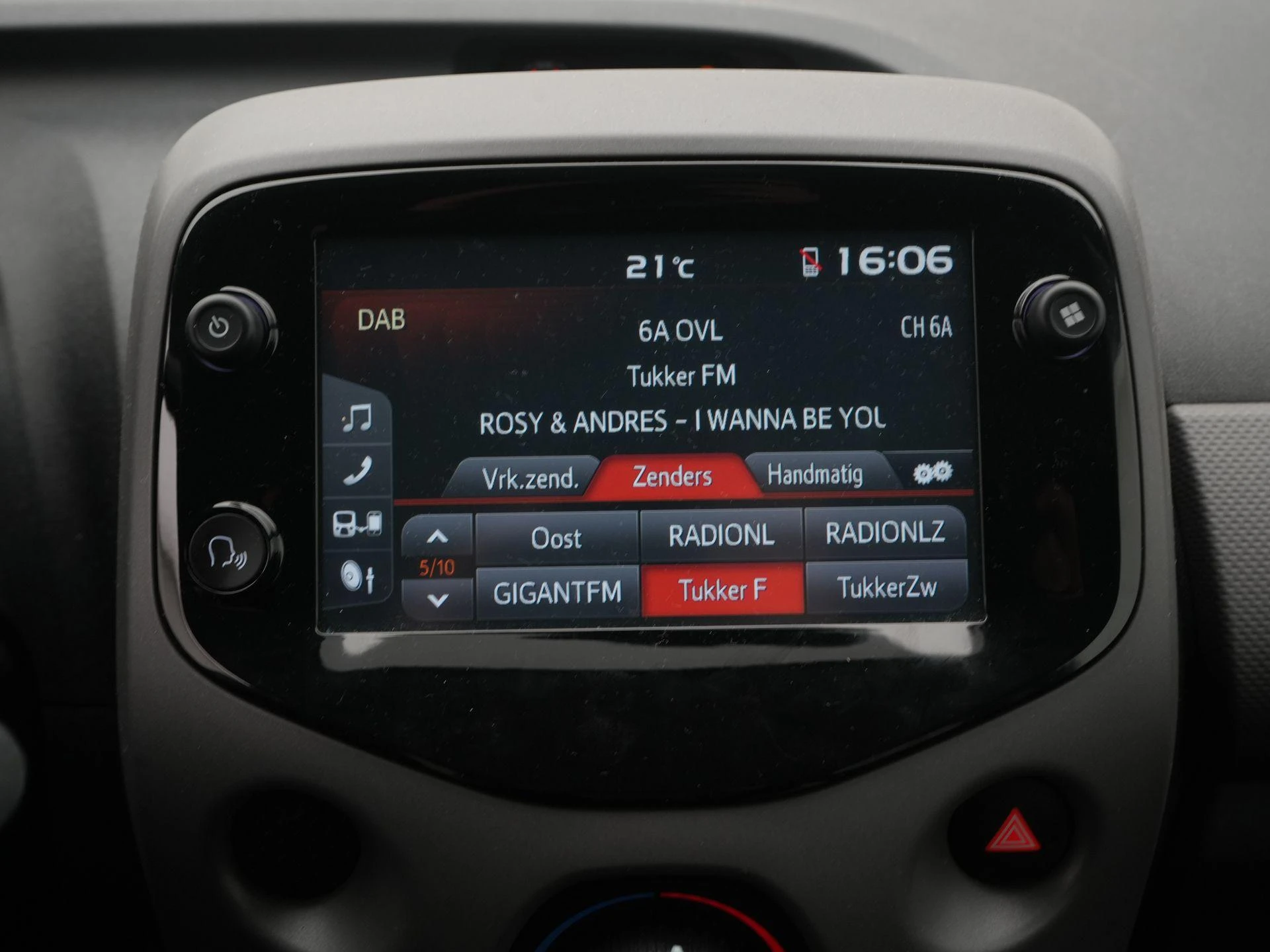 Peugeot-108-image-11