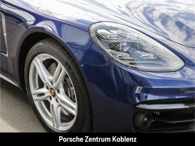 Porsche-Panamera-image-11
