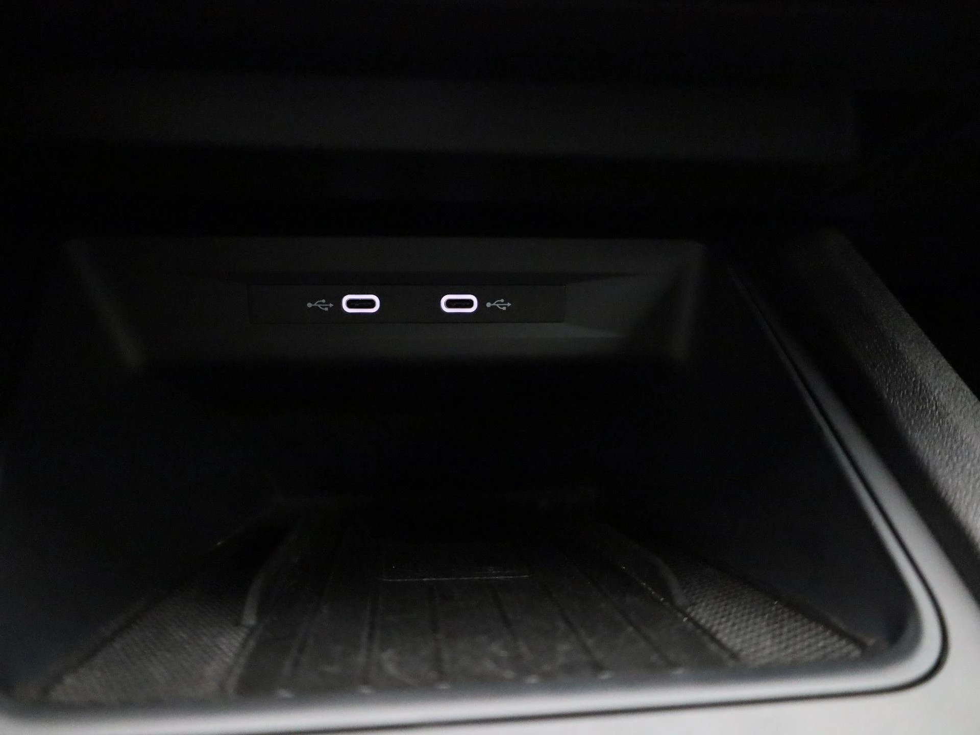 SEAT-Leon-image-23