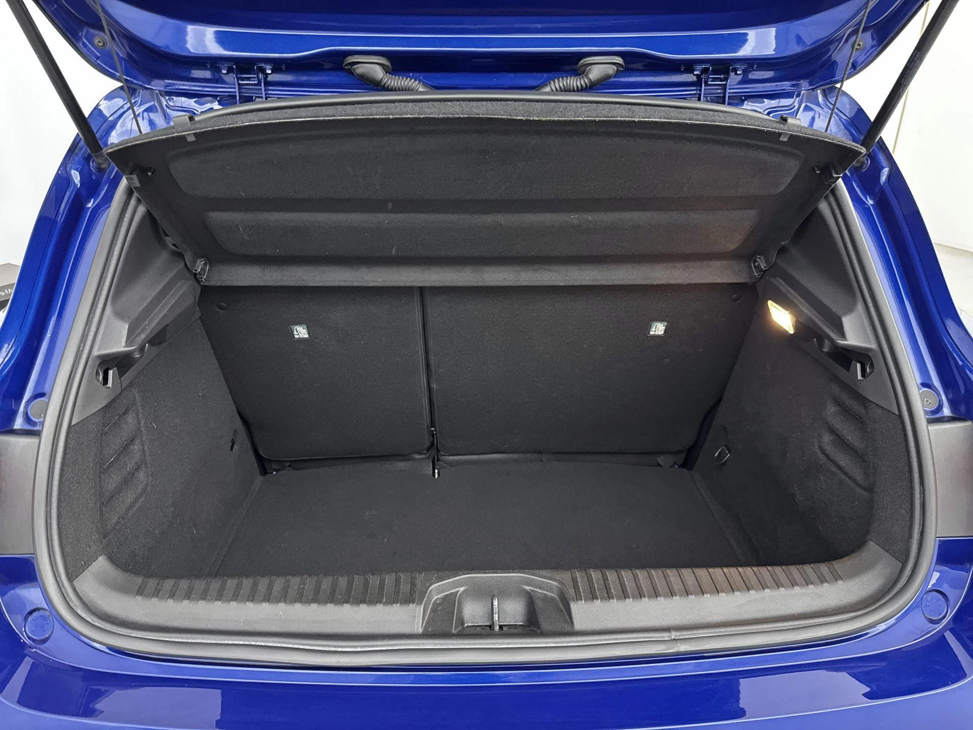 Renault-Clio-image-22