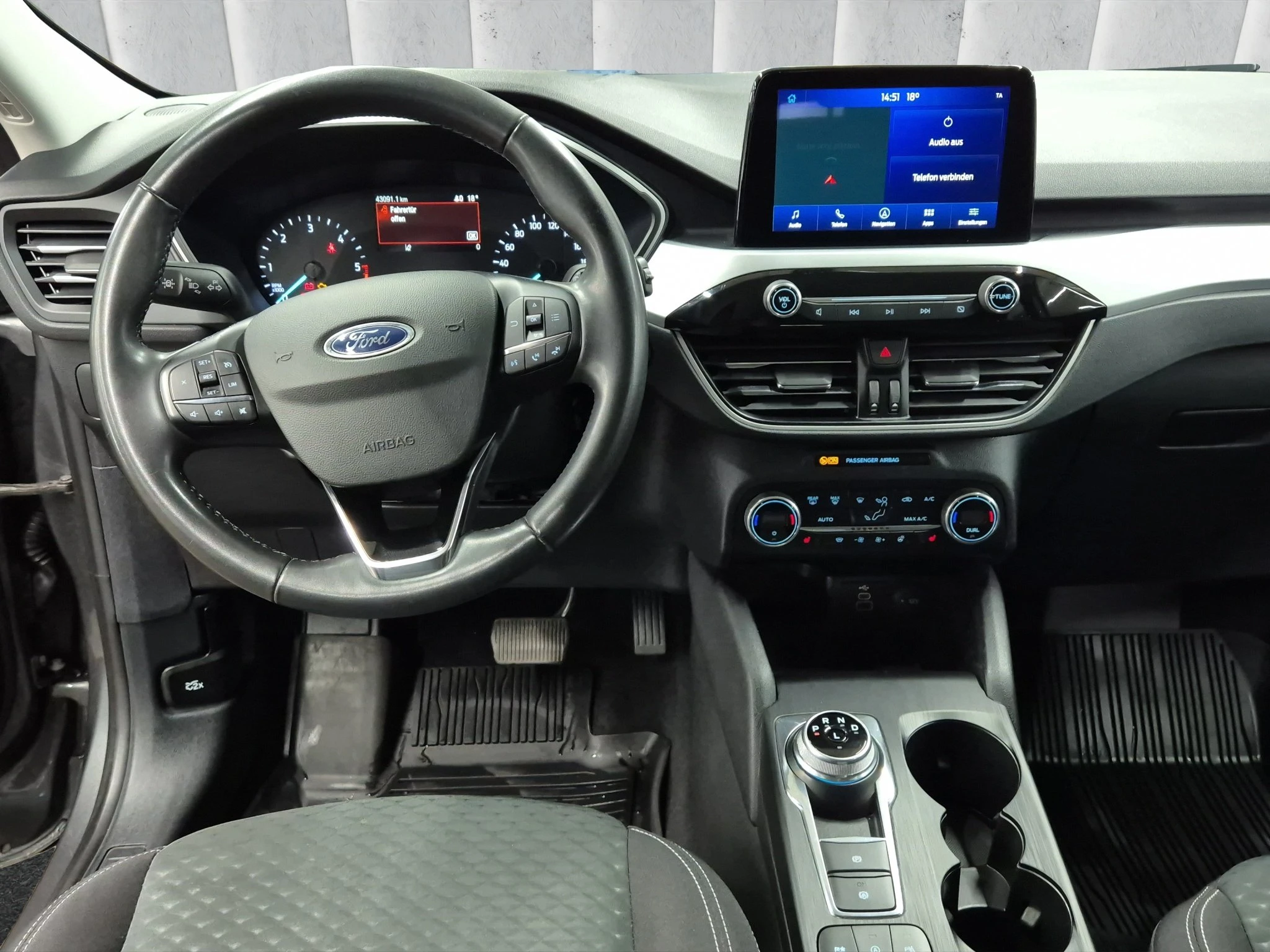 Ford-Kuga-image-11
