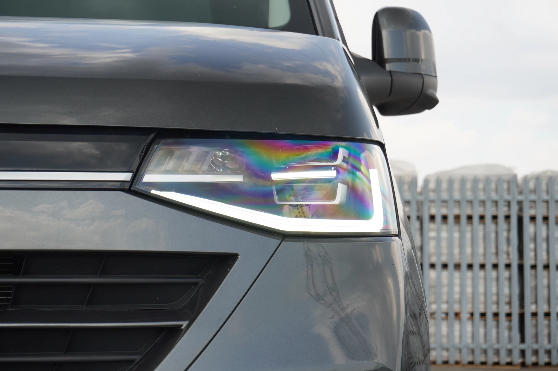 Volkswagen-Transporter-image-48