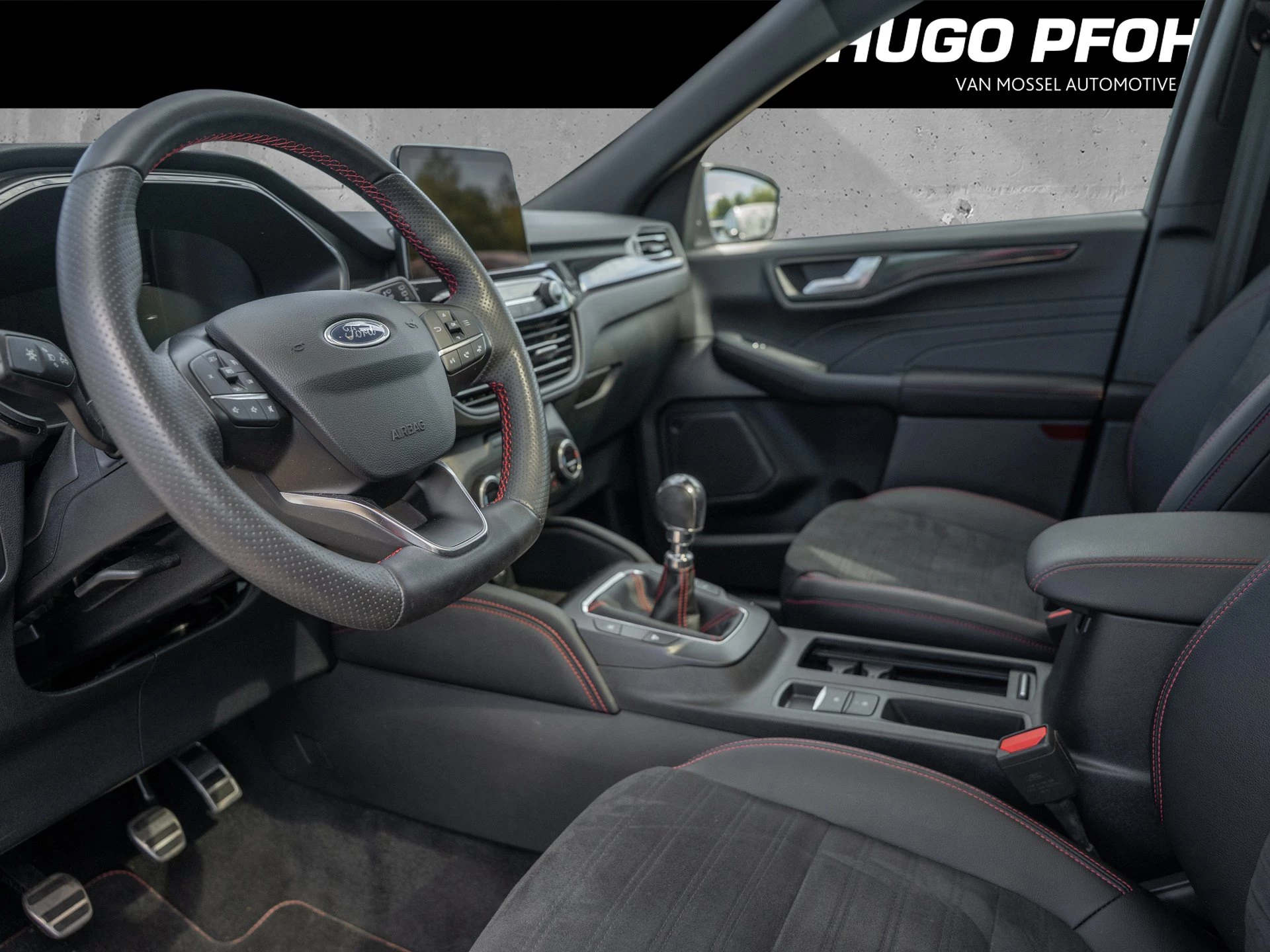 Ford Kuga ST-Line X 1.5 EcoBoost 110kW SUV 5-türig GJR*TECH.PKT*WINT.PKT*PANO*ST.PAKET
