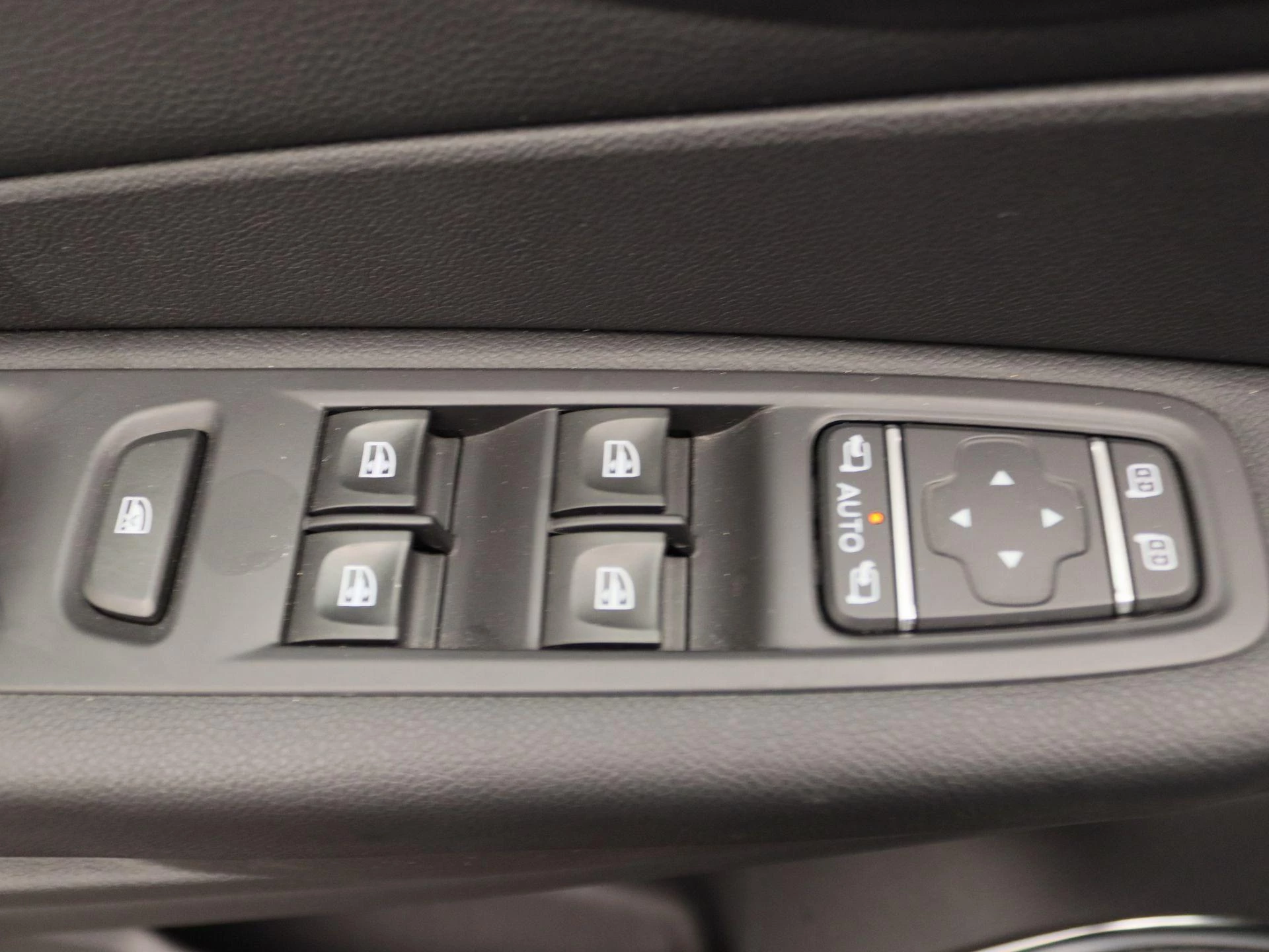 Renault-Captur-image-22