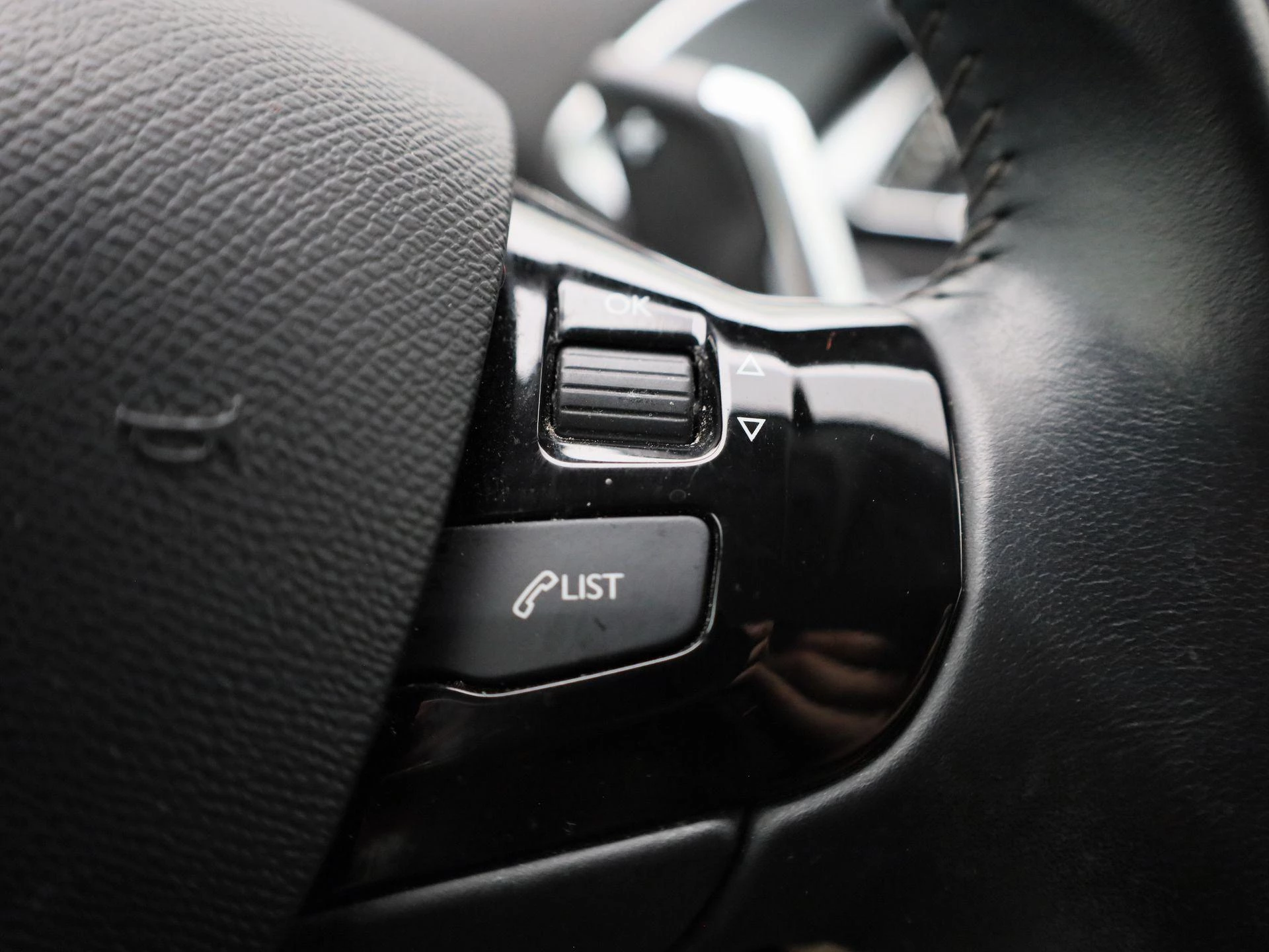 Peugeot 308 1.2 PureTech 130 S&S EAT8 Allure