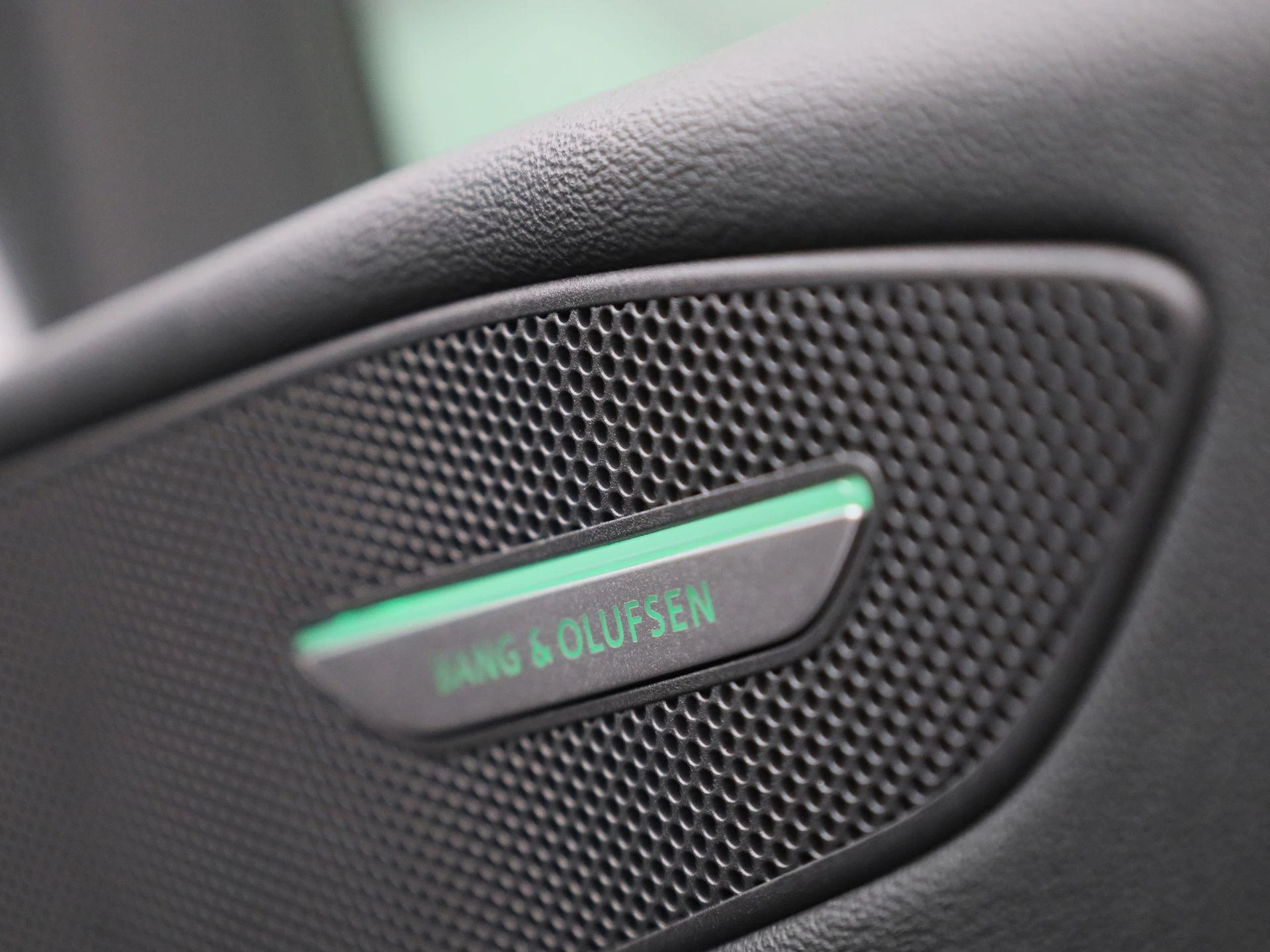 Audi SQ6 e-tron quattro 100 kWh