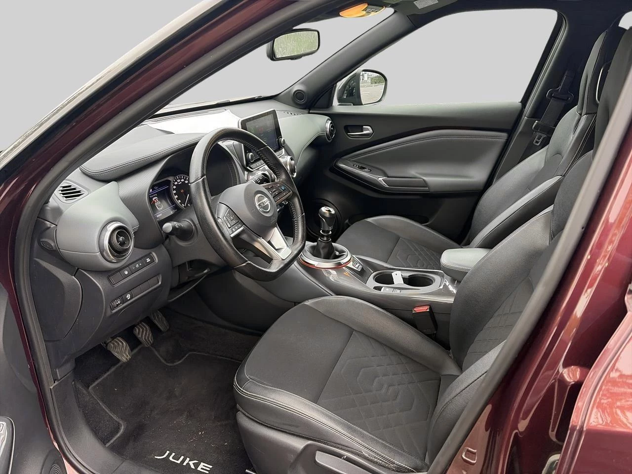 Nissan Juke 1.0 DIG-T 117 Business Edition
