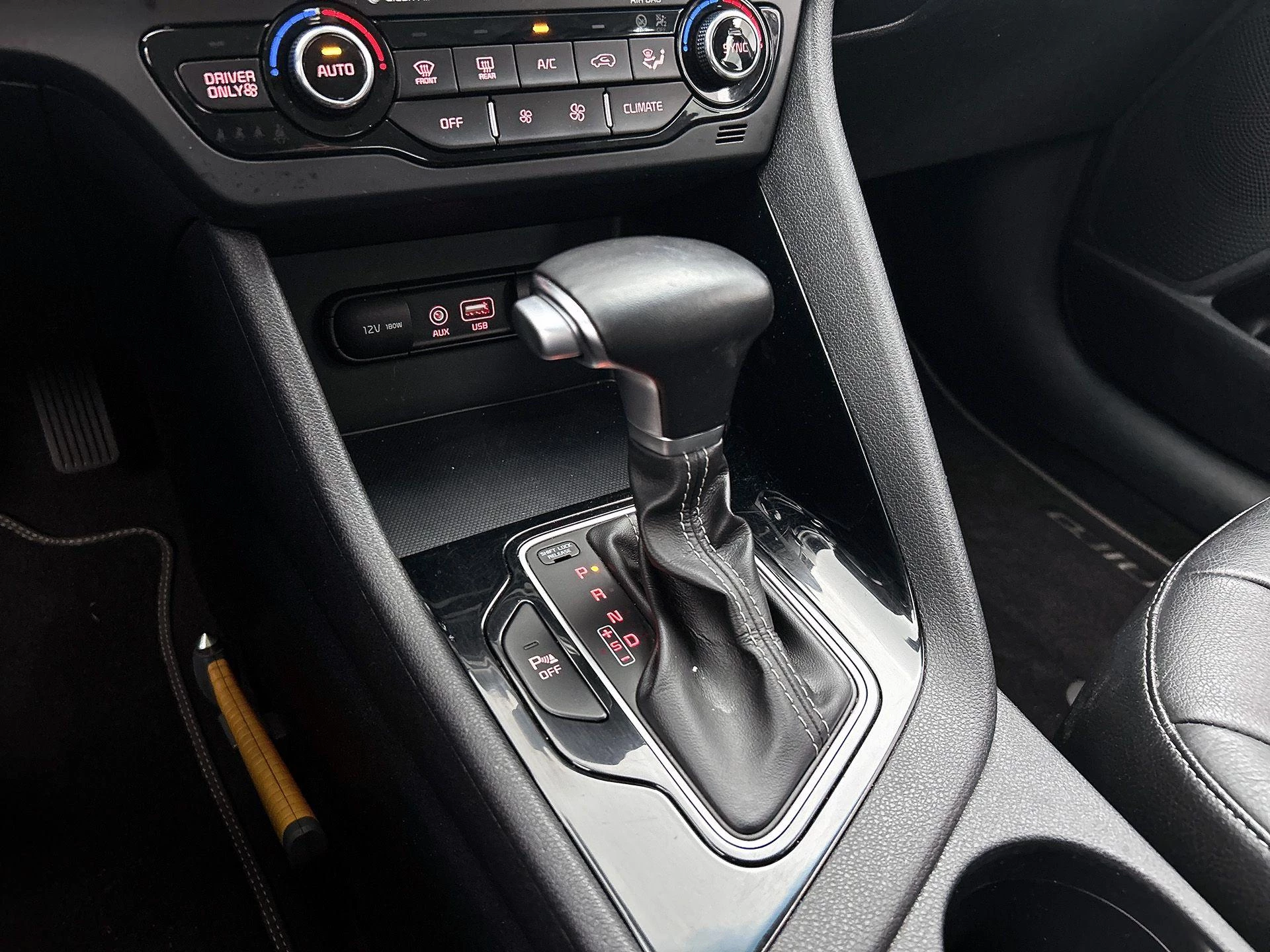 Kia-Niro-image-24