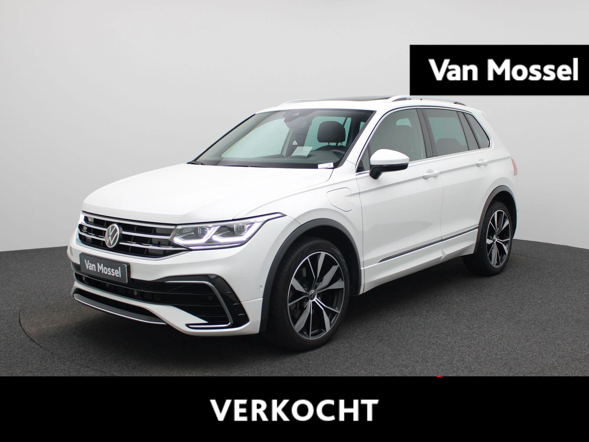 Volkswagen-Tiguan-image-0