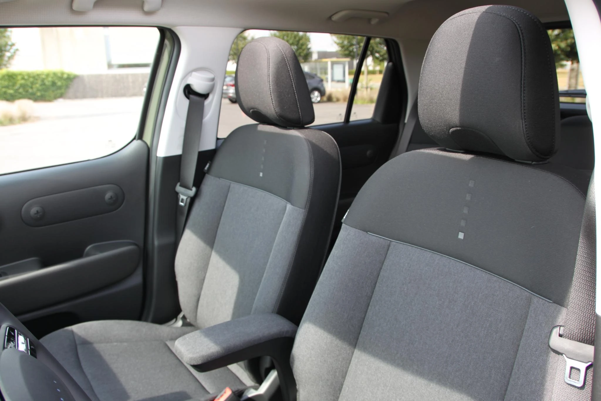 Hyundai-Inster-image-13