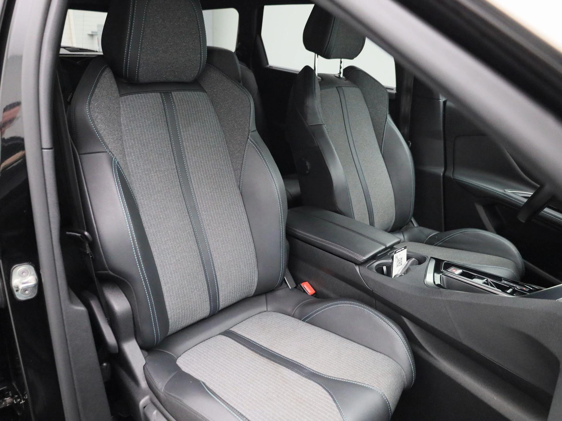 Peugeot 5008 1.2 PureTech Allure Pack Business