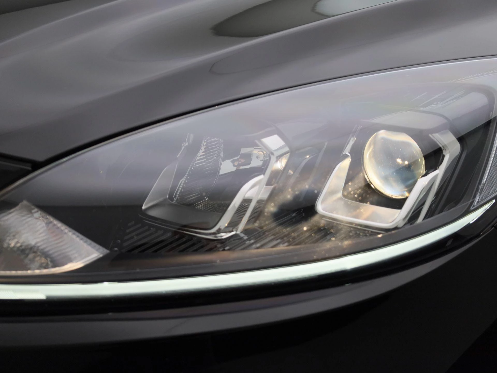 Ford-Kuga-image-14