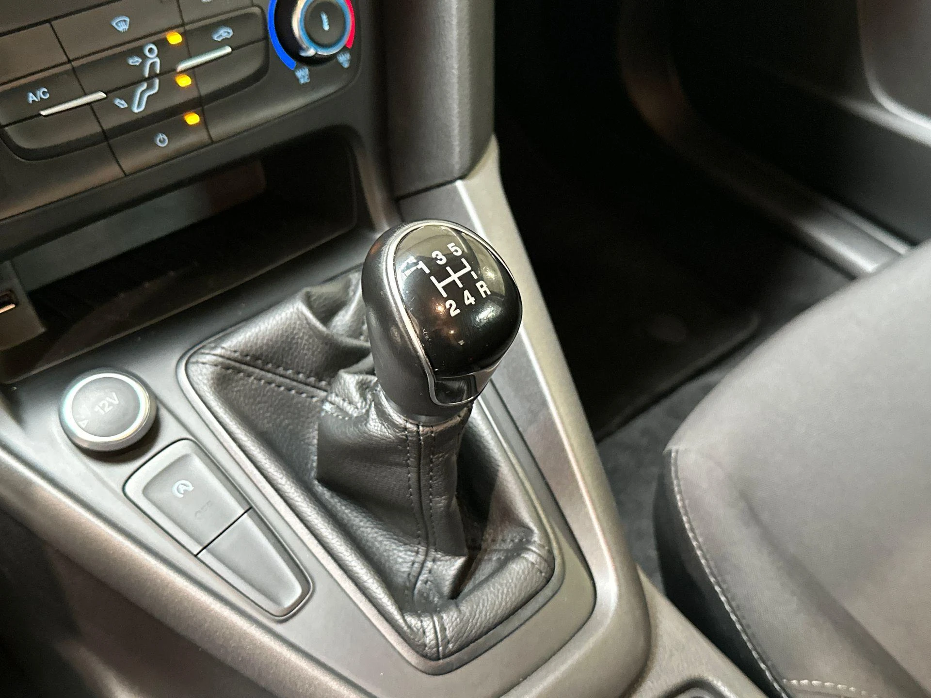 Ford-Focus-image-16