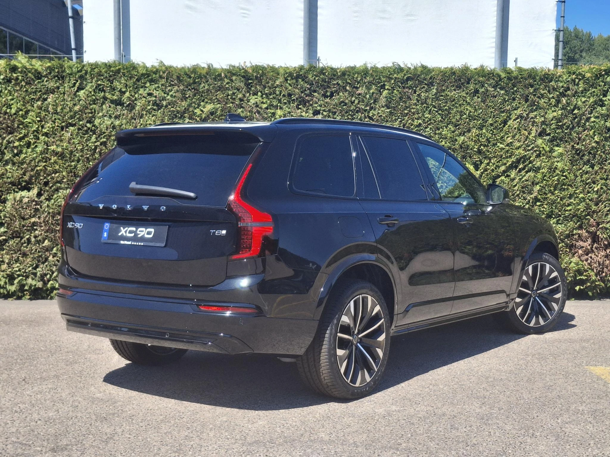 Volvo-XC90-image-1