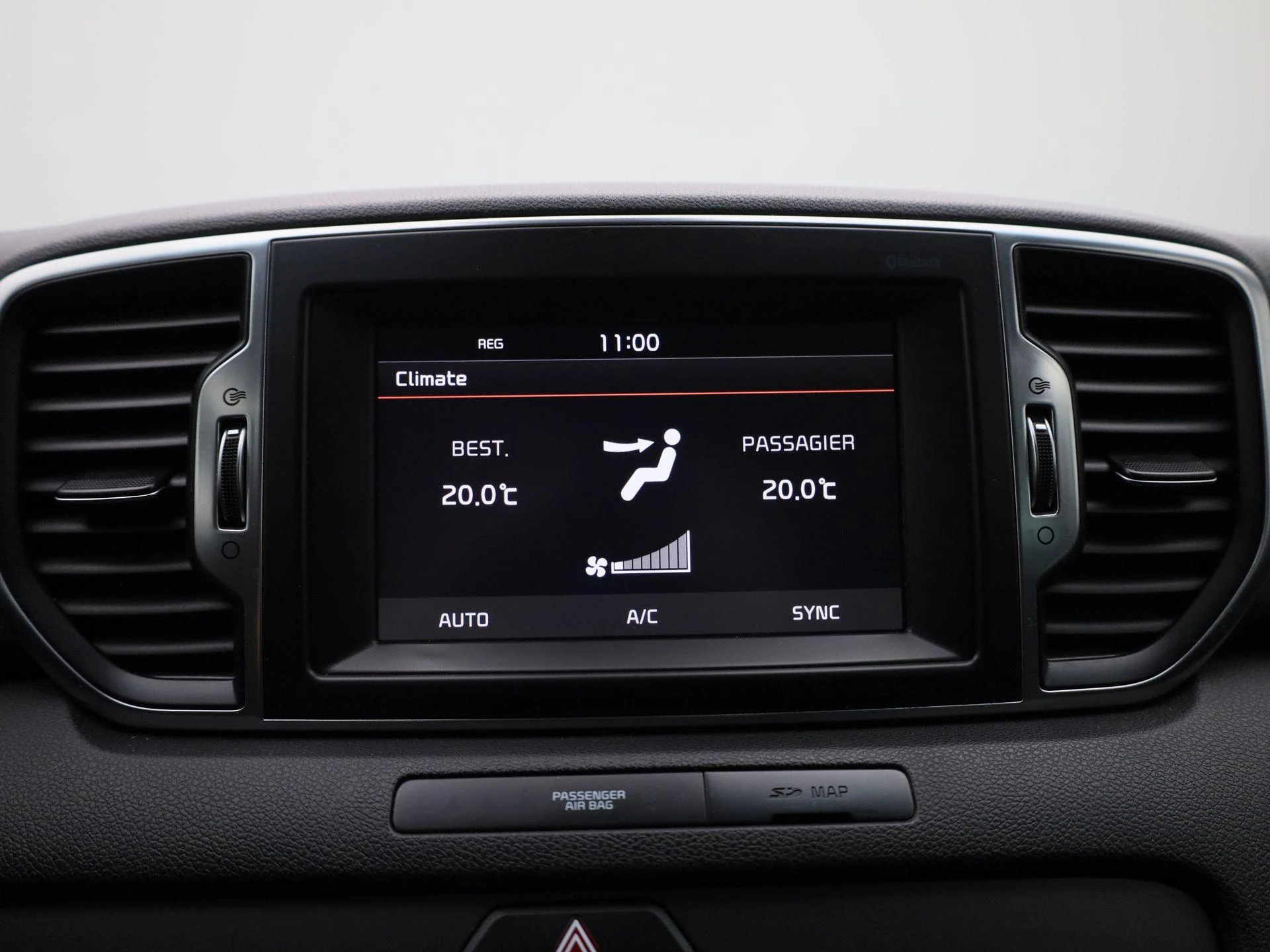 Kia-Sportage-image-25