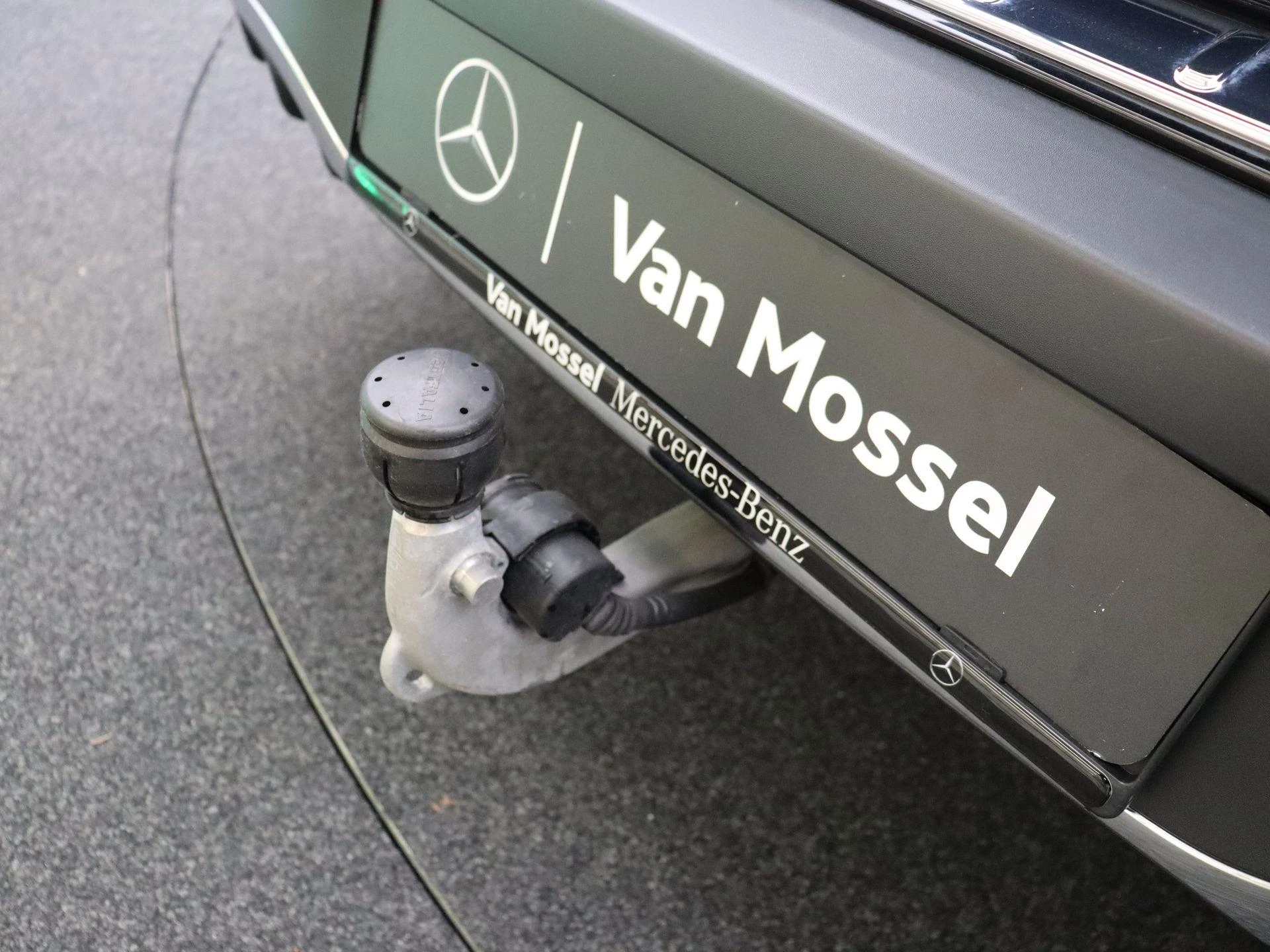 Mercedes-Benz EQA 250+ Star Edition + PANO DAK + BURMESTER + TREKHAAK + HEAD UP +