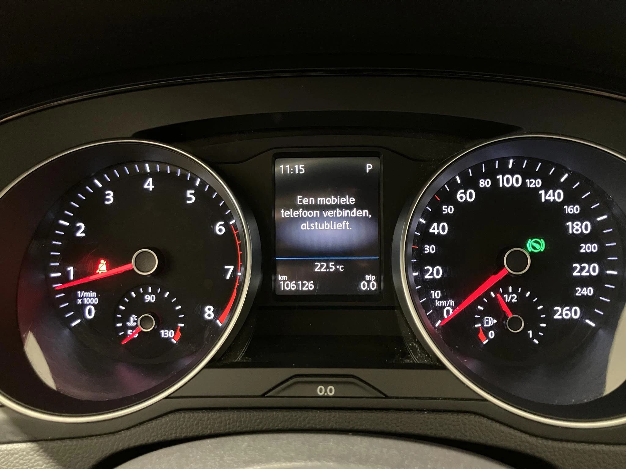 Volkswagen-Passat-image-15