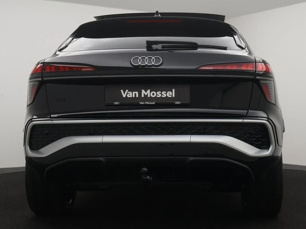 Audi-Q3-image-3