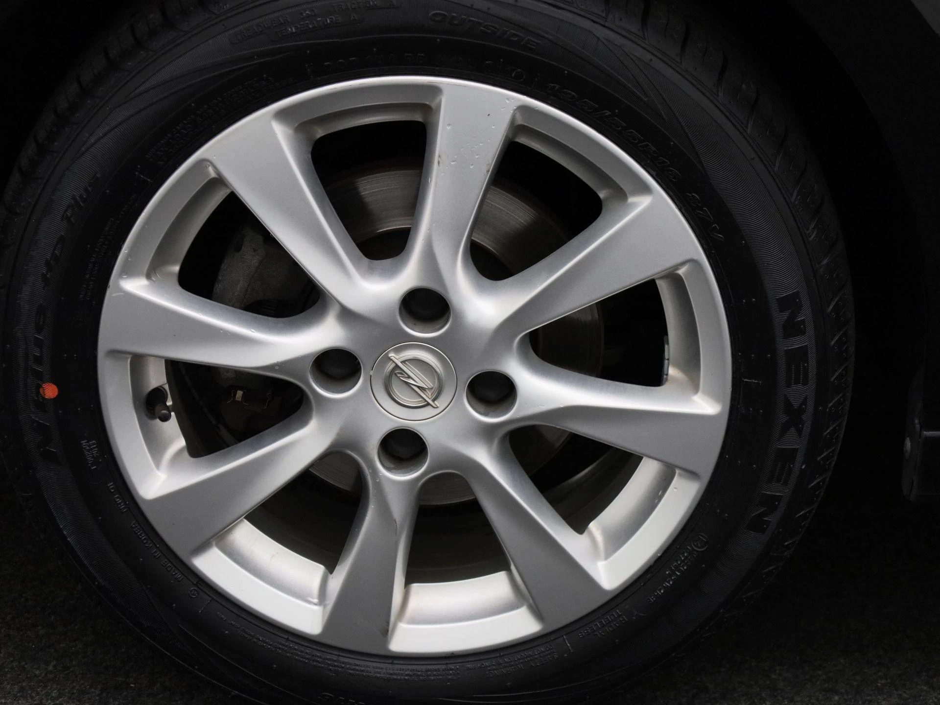 Opel-Corsa-image-11