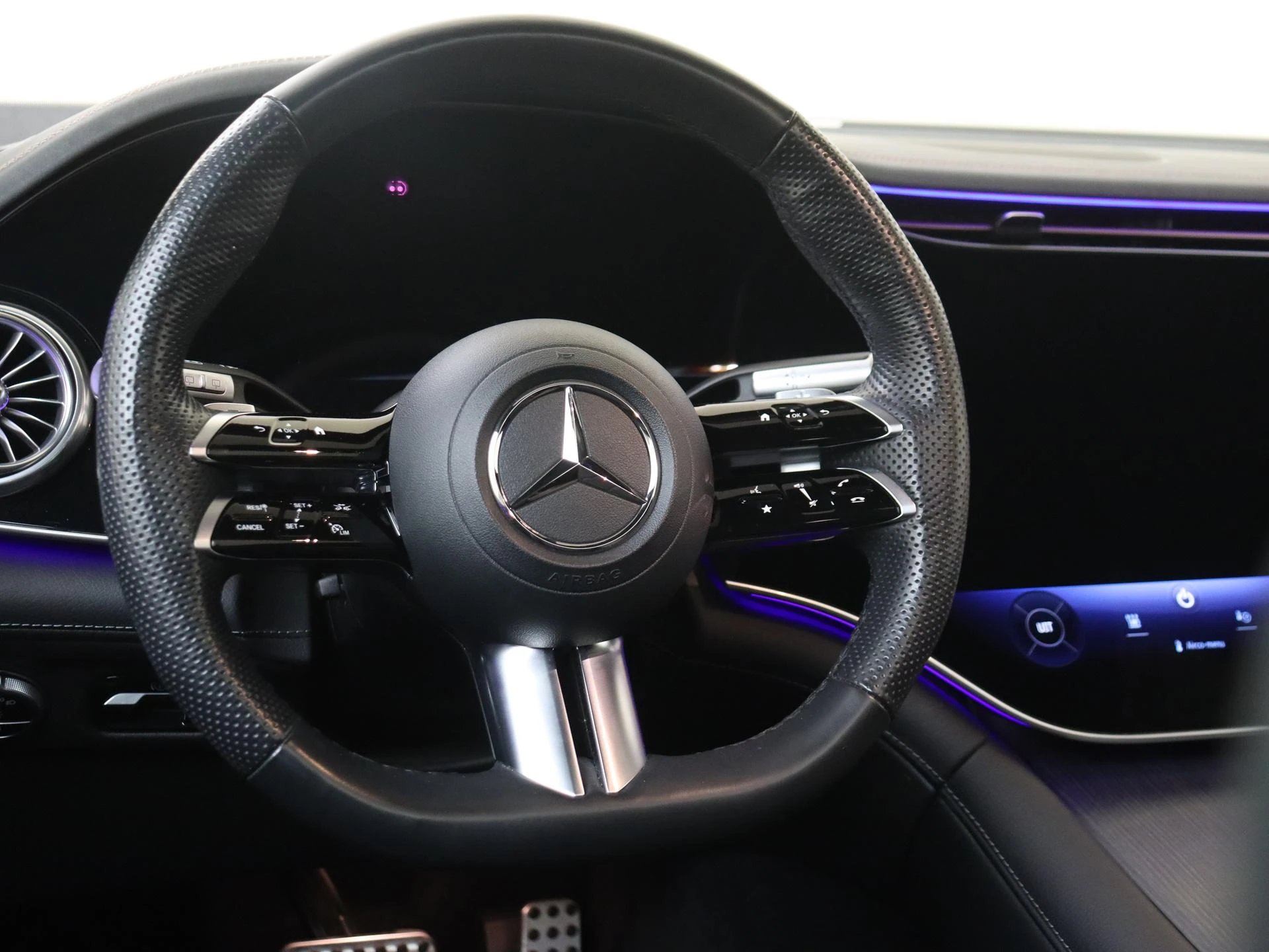 Mercedes-Benz EQS SUV 450+ AMG Line 7p 108 kWh