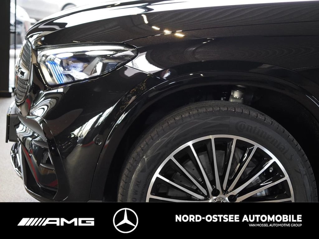 Mercedes-Benz GLC 300 de 4m AMG PANO AHK DIG-LIGHT DISTR 360° AMG Line