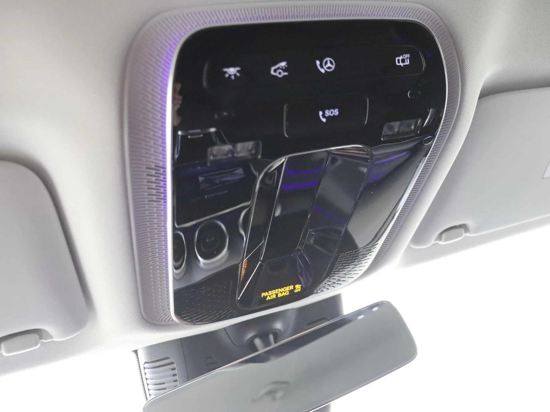 Mercedes-Benz-GLC-image-21