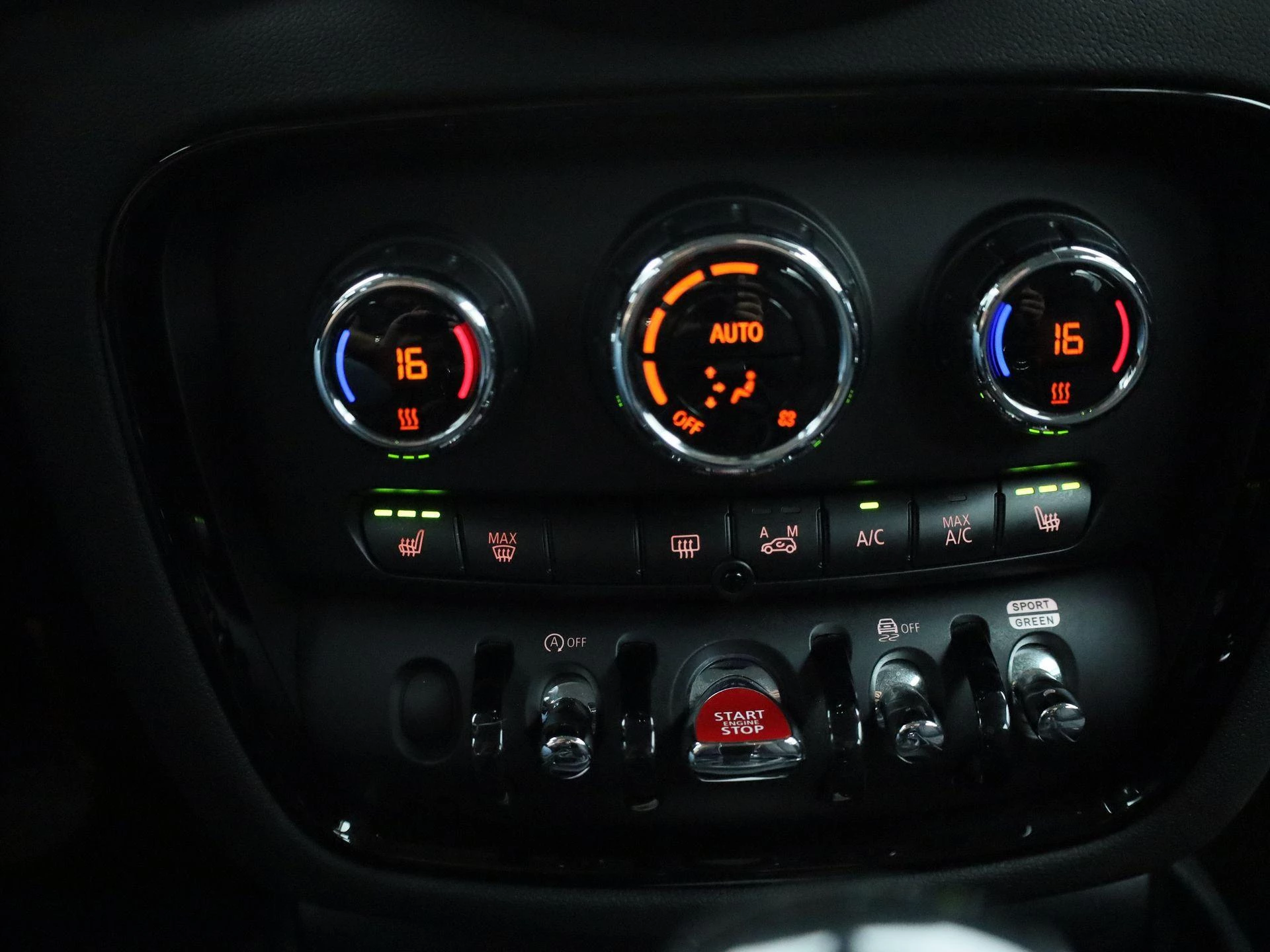 MINI-Clubman-image-16