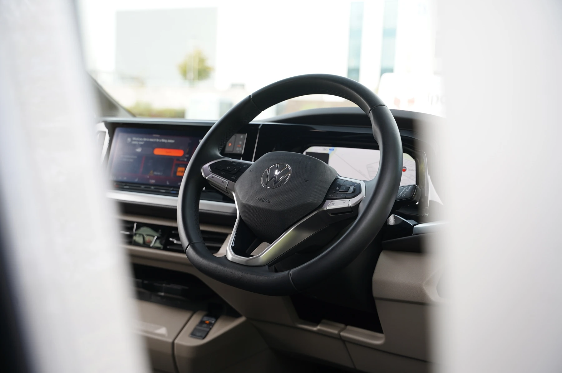 Volkswagen-California-image-13