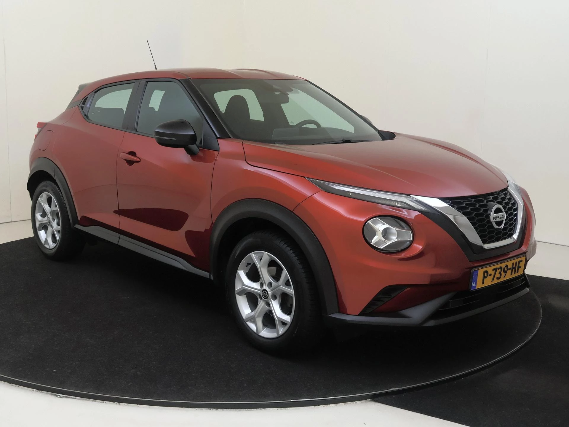 Nissan Juke 1.0 DIG-T Business Edition