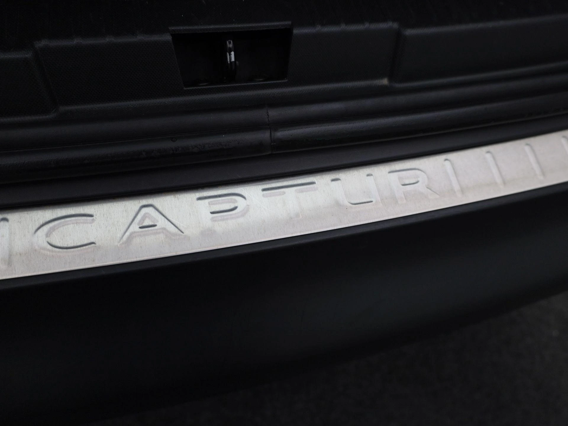 Renault-Captur-image-12