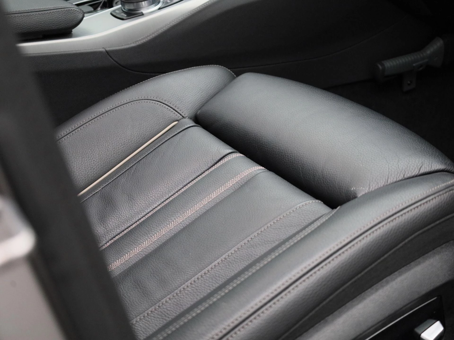 BMW-5 Serie-image-40