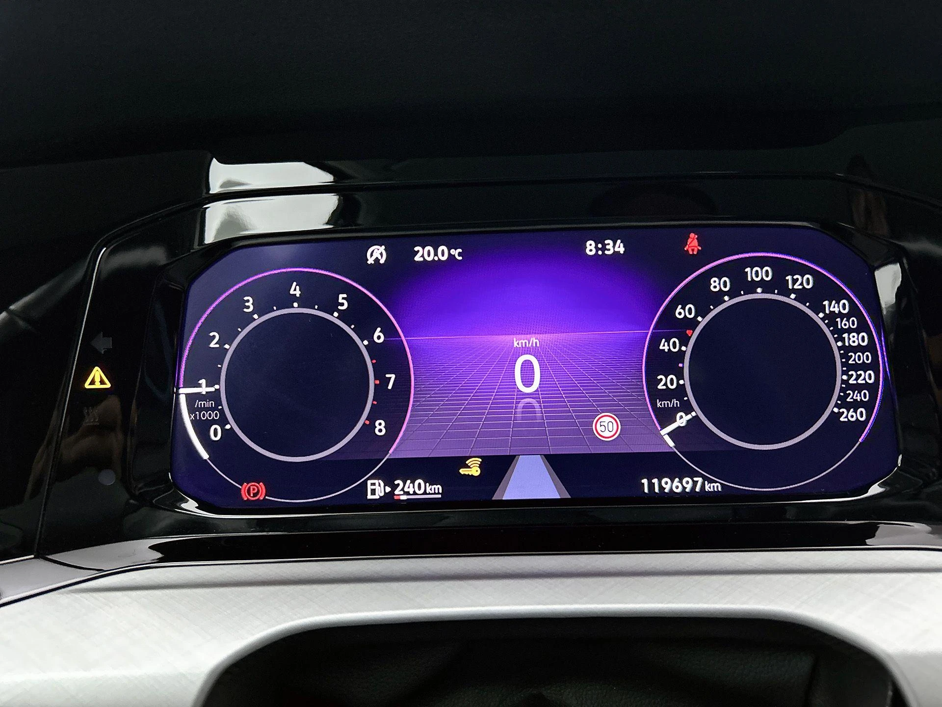Volkswagen-Golf-image-10