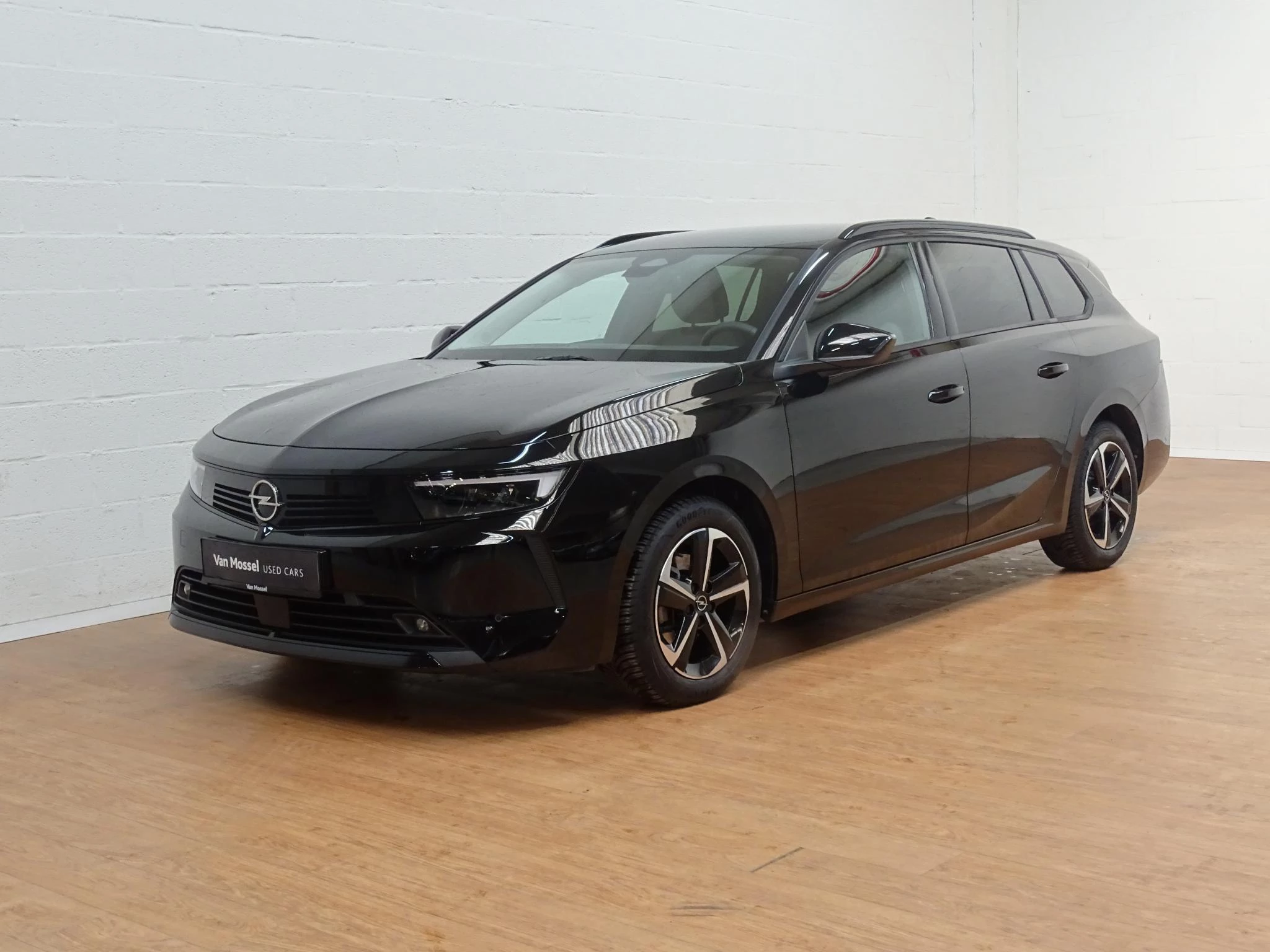 Opel Astra Sports Tourer 1.2T Edition