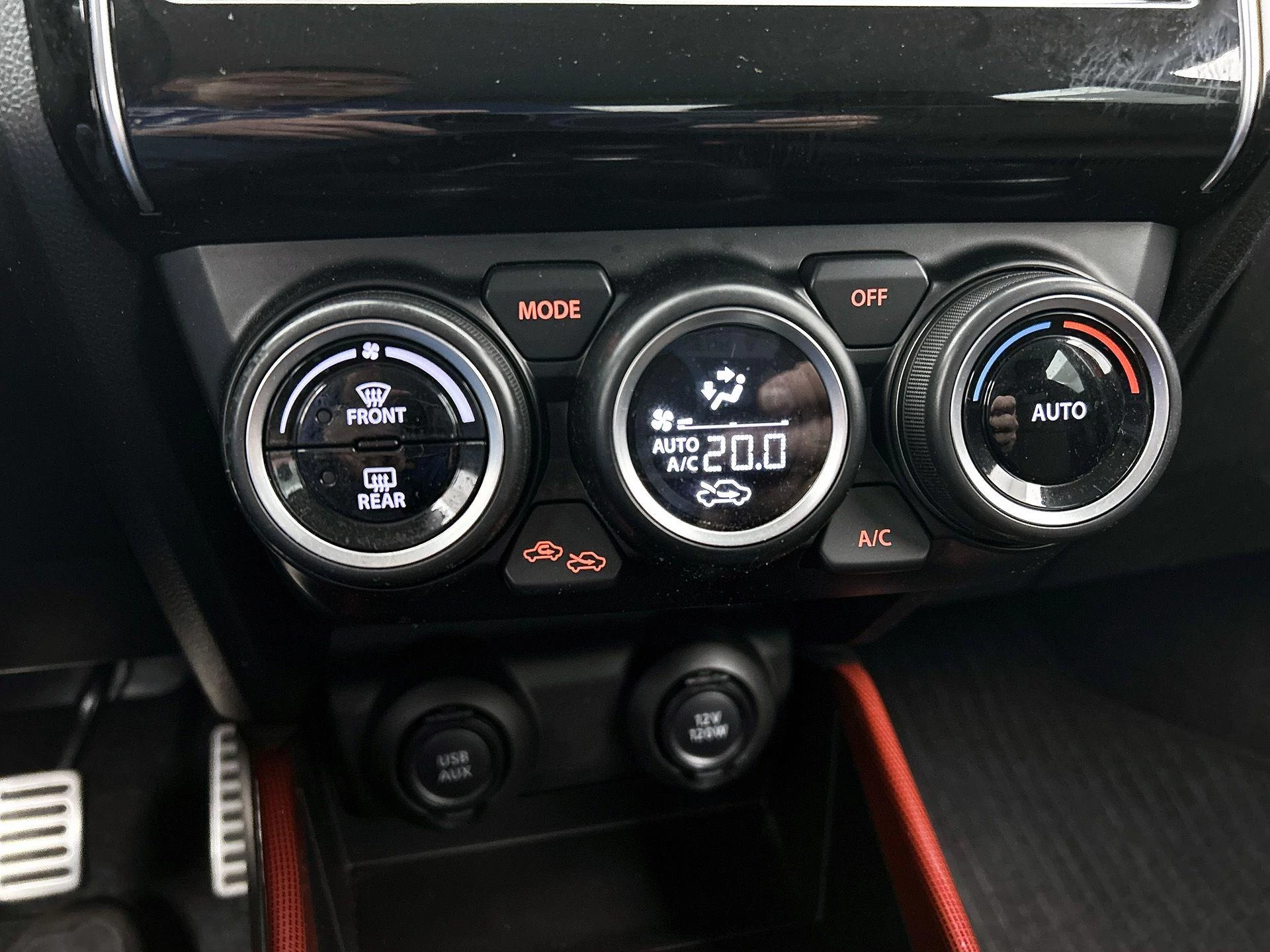 Suzuki-Swift-image-18